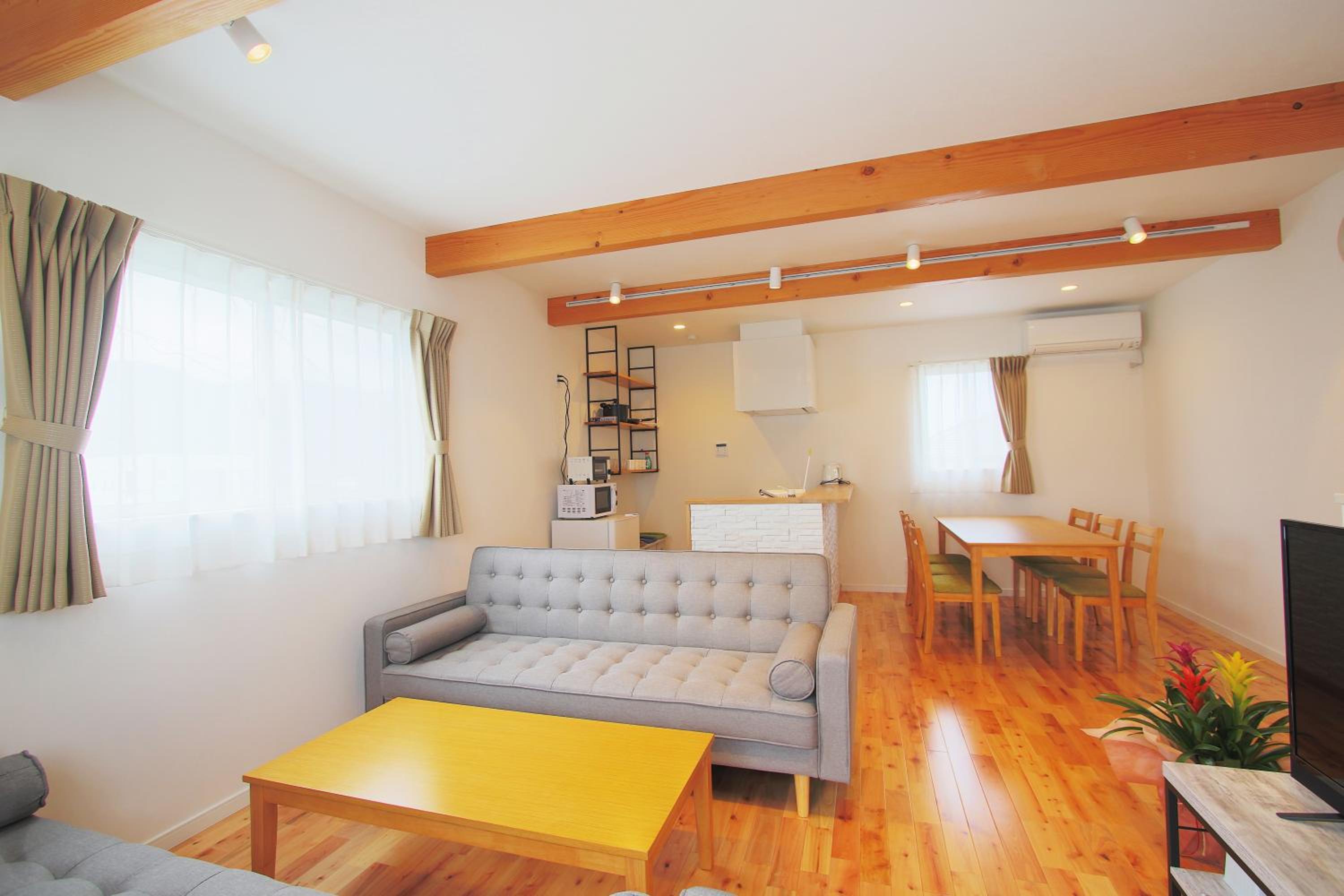 Three-Bedroom House - Photo 6