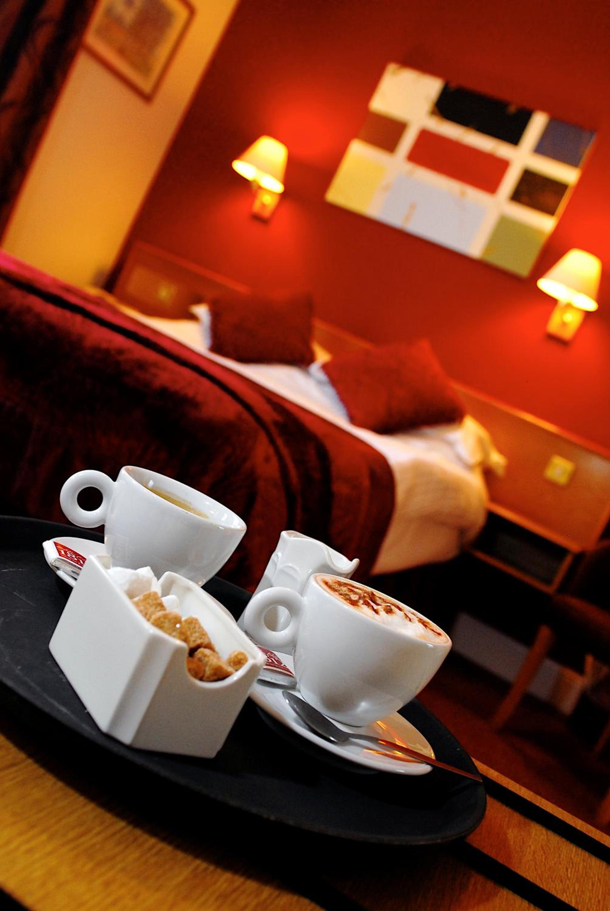 Double Room - Photo 2