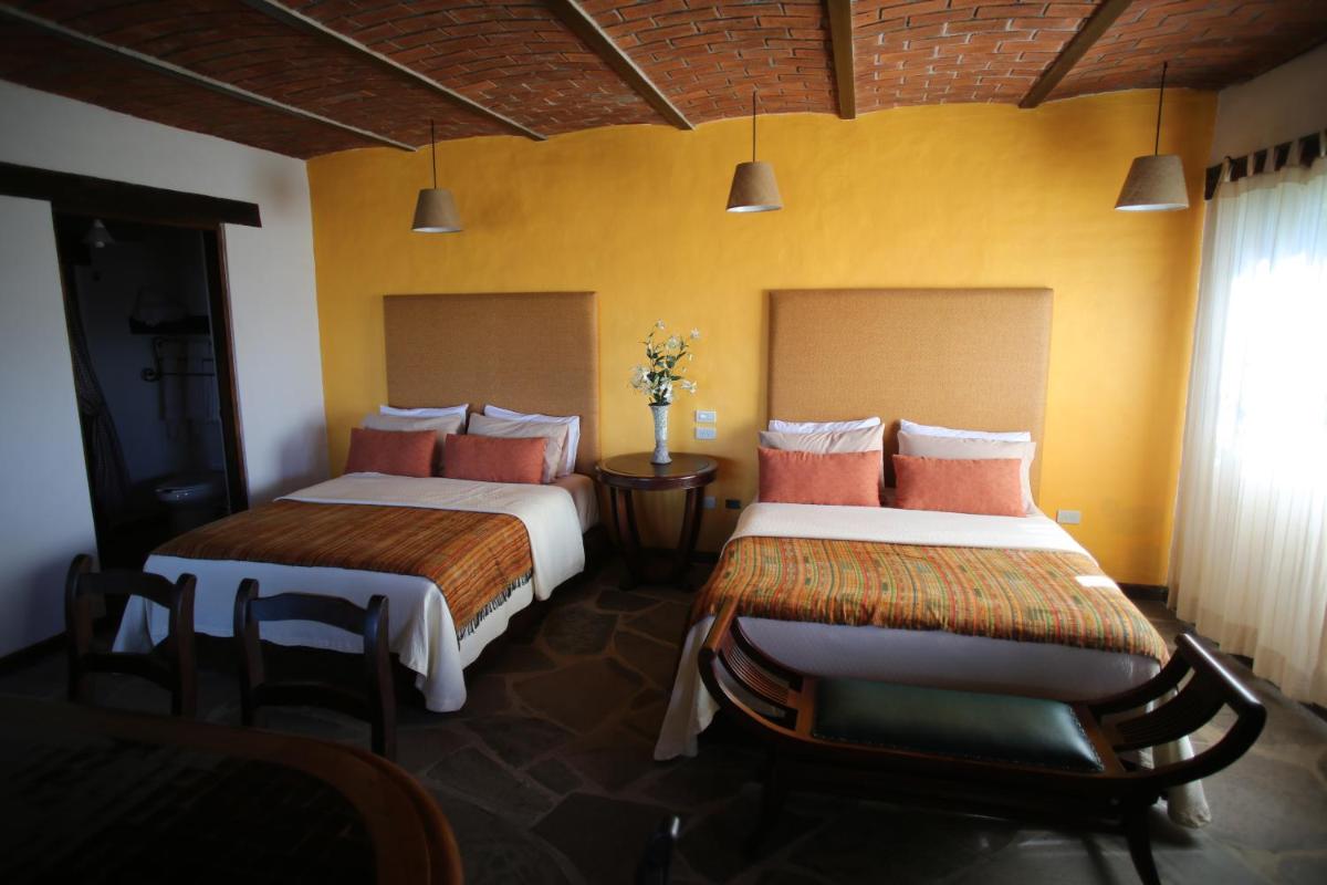 Queen Room with Two Queen Beds photo 1