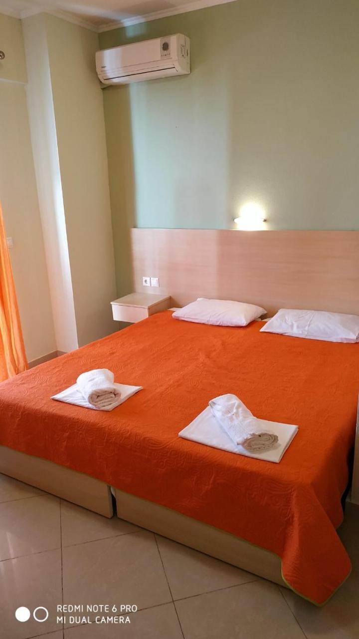 Standard Triple Room with Sea View