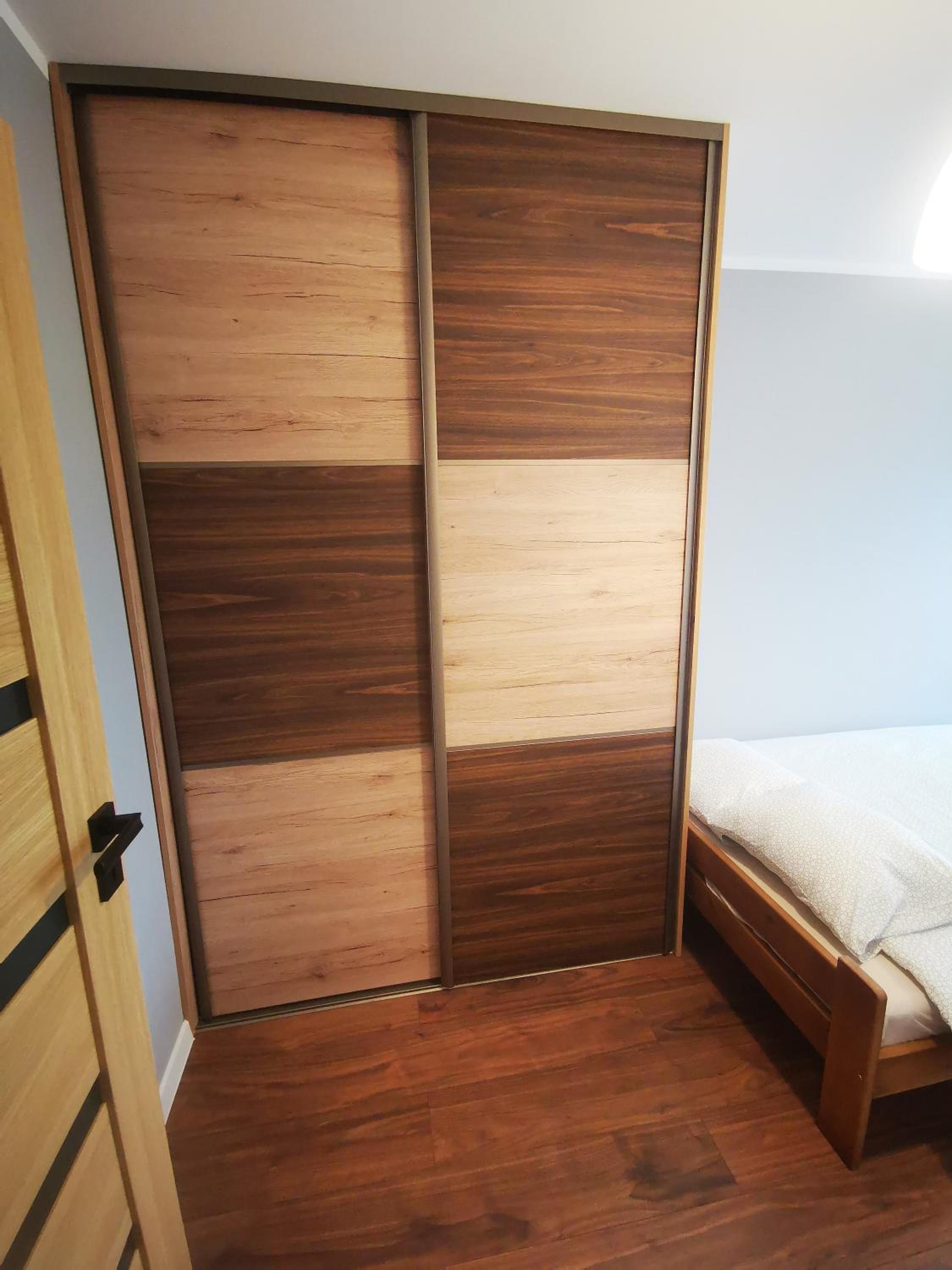 One-Bedroom Apartment - Photo 6