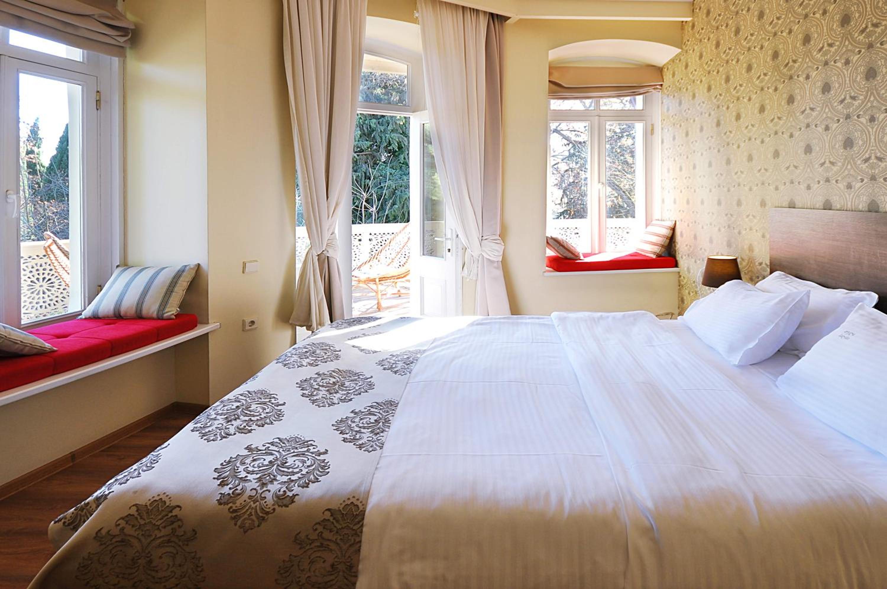 Superior Double Room - Photo 1