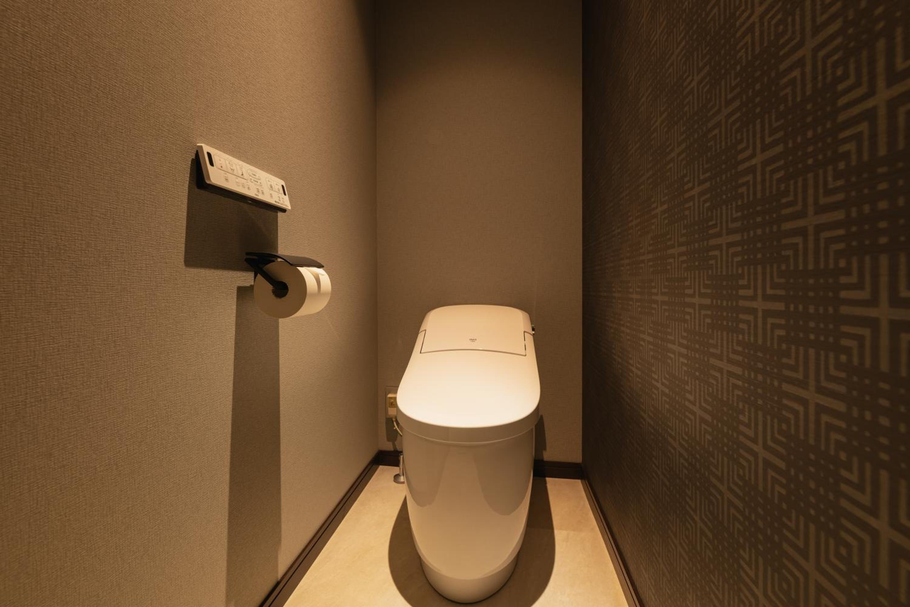 Economy Triple Room - Photo 4