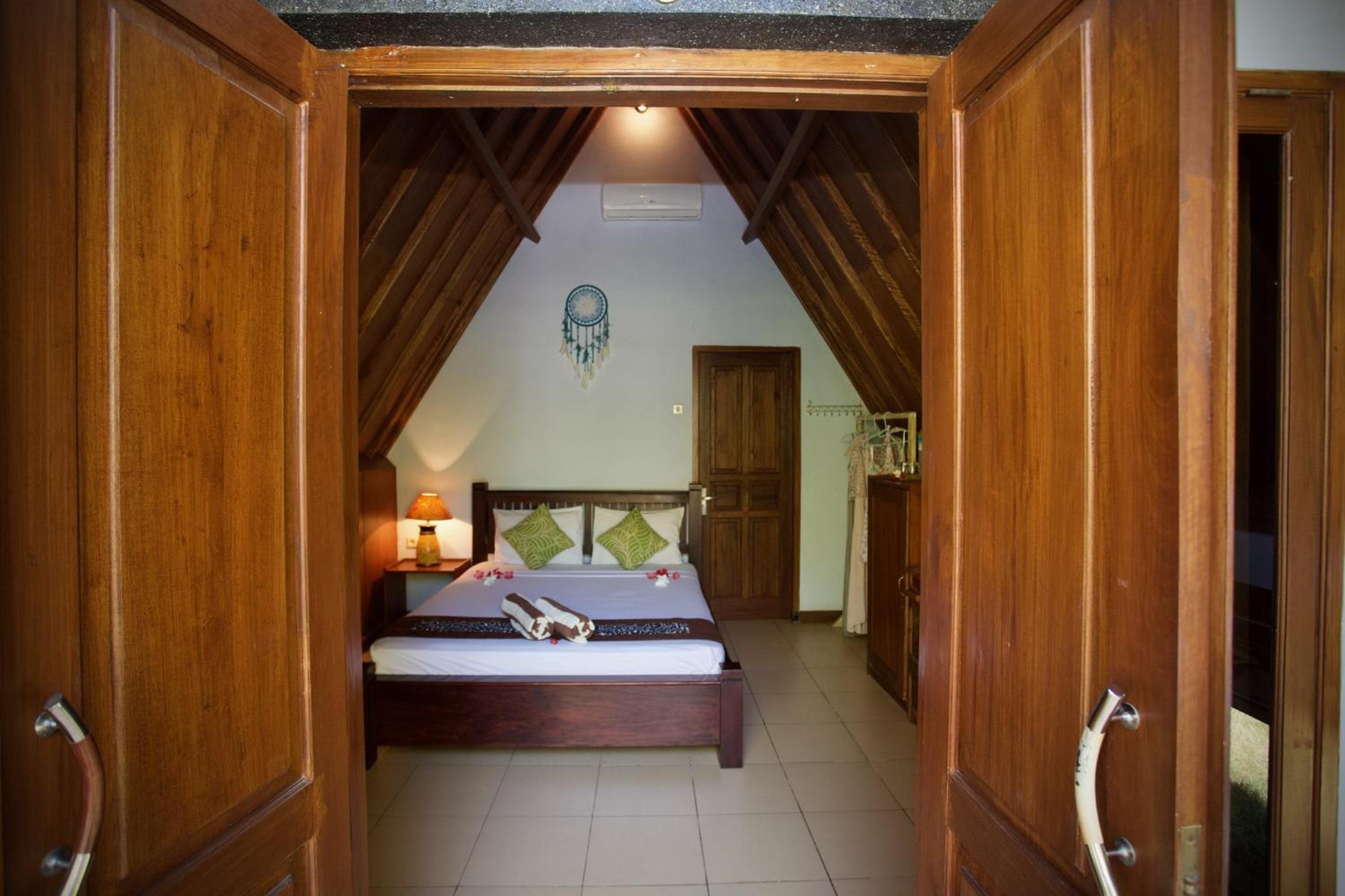 Standard Bungalow with Air Conditioning - Photo 1