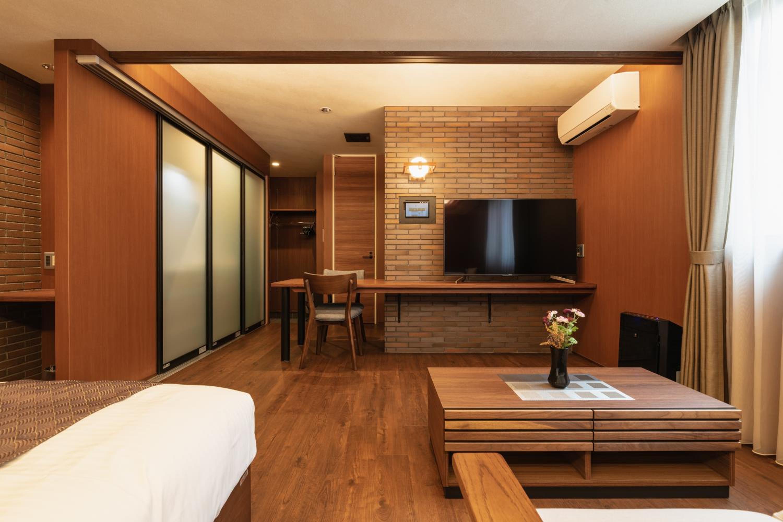 Basic Triple Room - Photo 6
