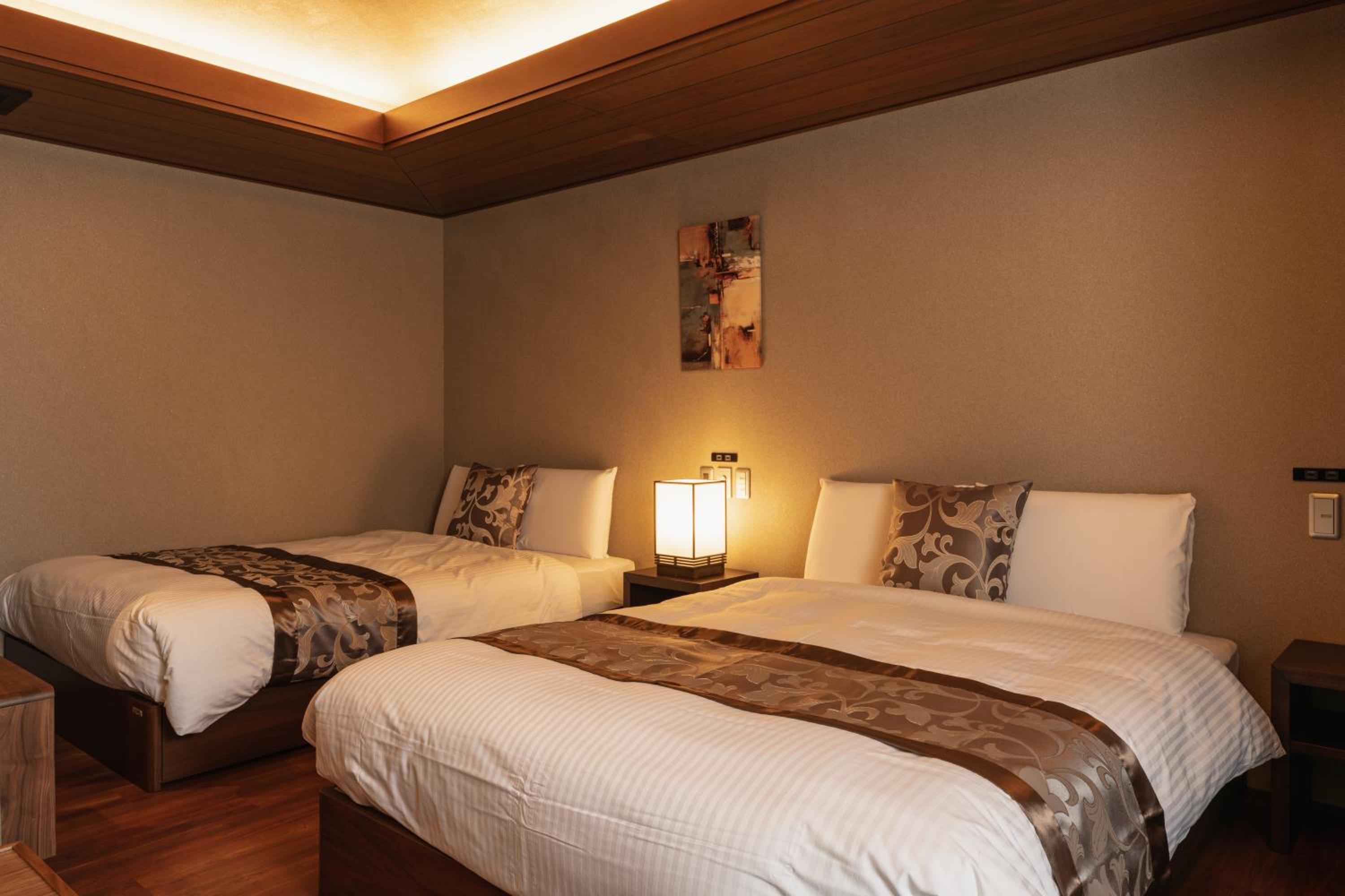 Family Suite - Photo 7