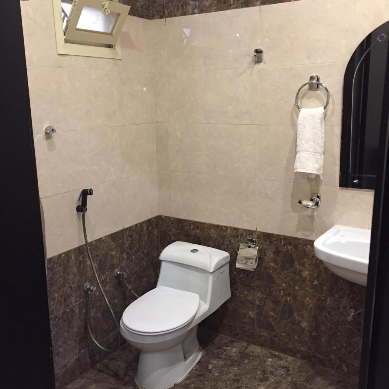 Budget Double Room photo 2