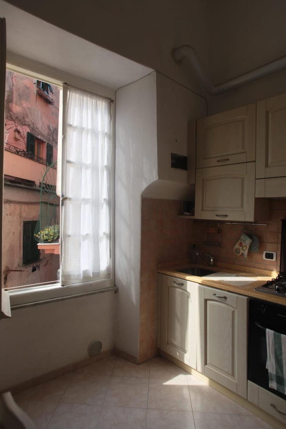 Two-Bedroom House photo 3