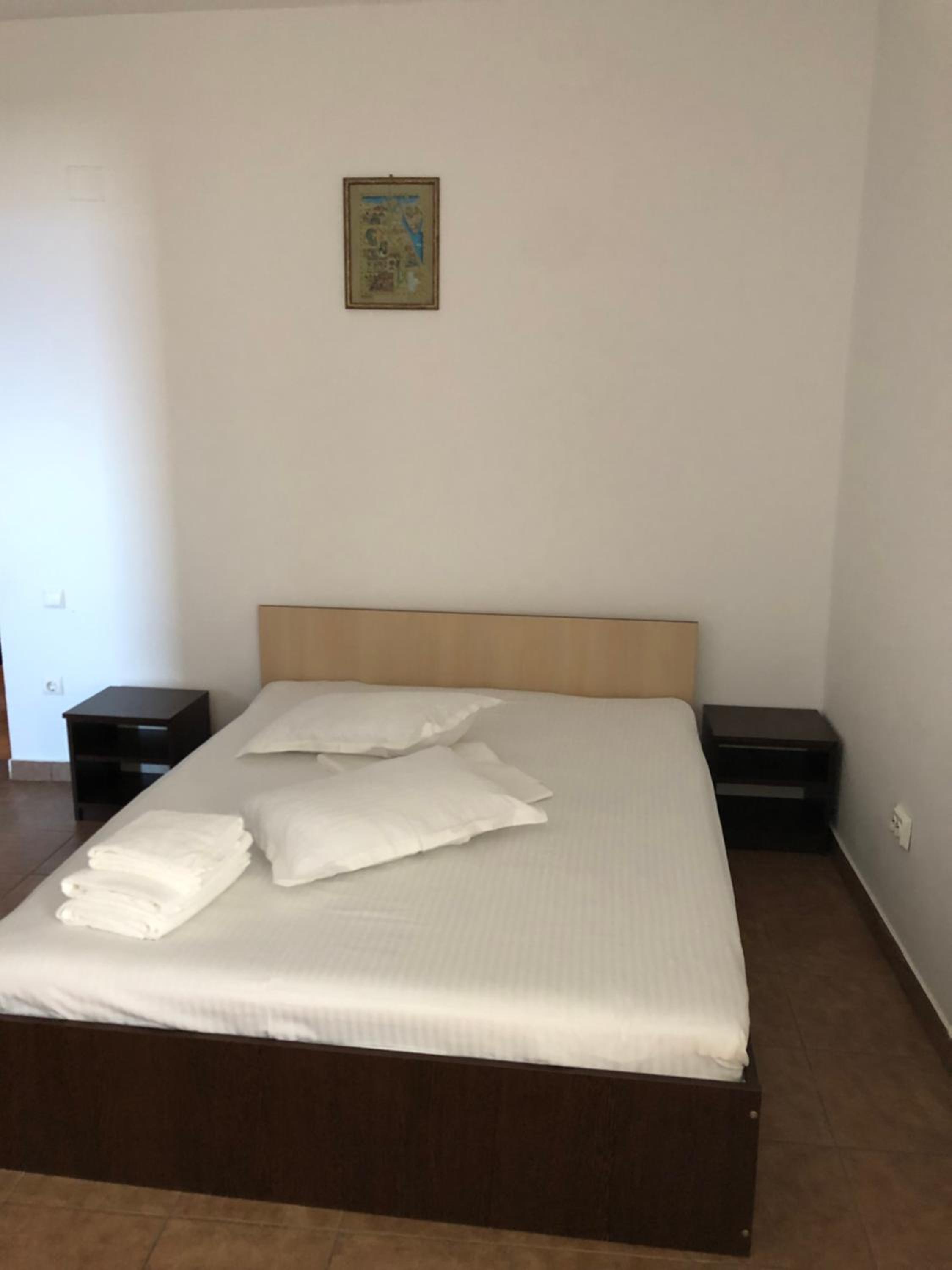 Triple Room with Balcony - Photo 6