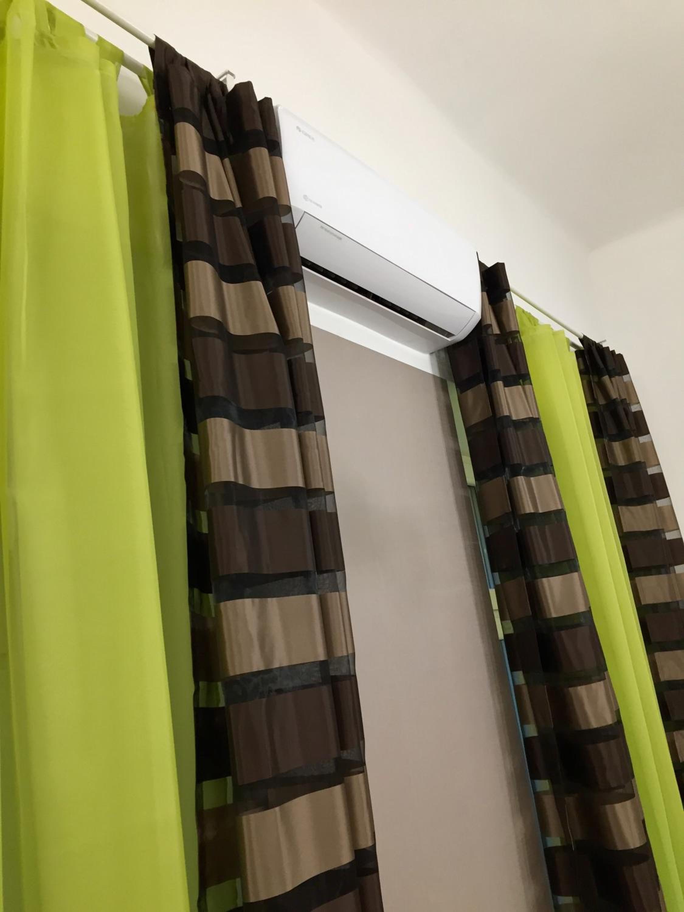 One-Bedroom Apartment - Photo 1