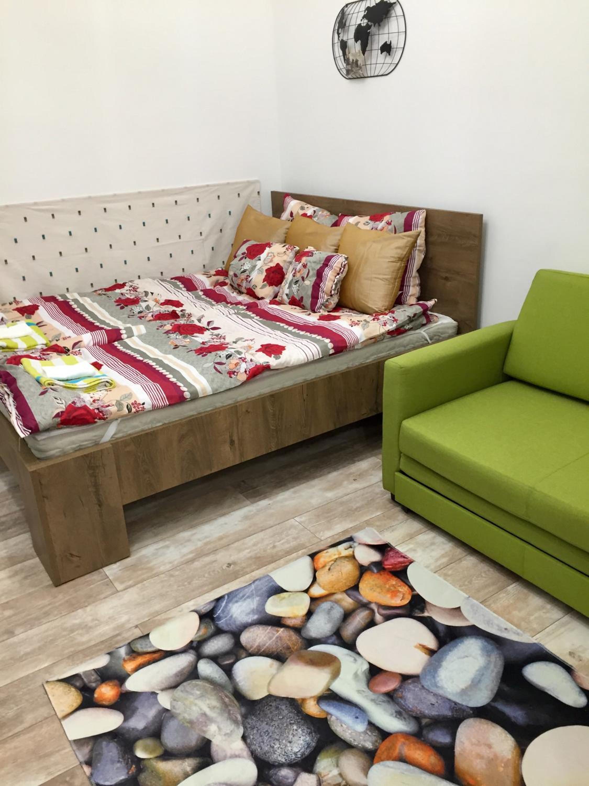 One-Bedroom Apartment - Photo 29