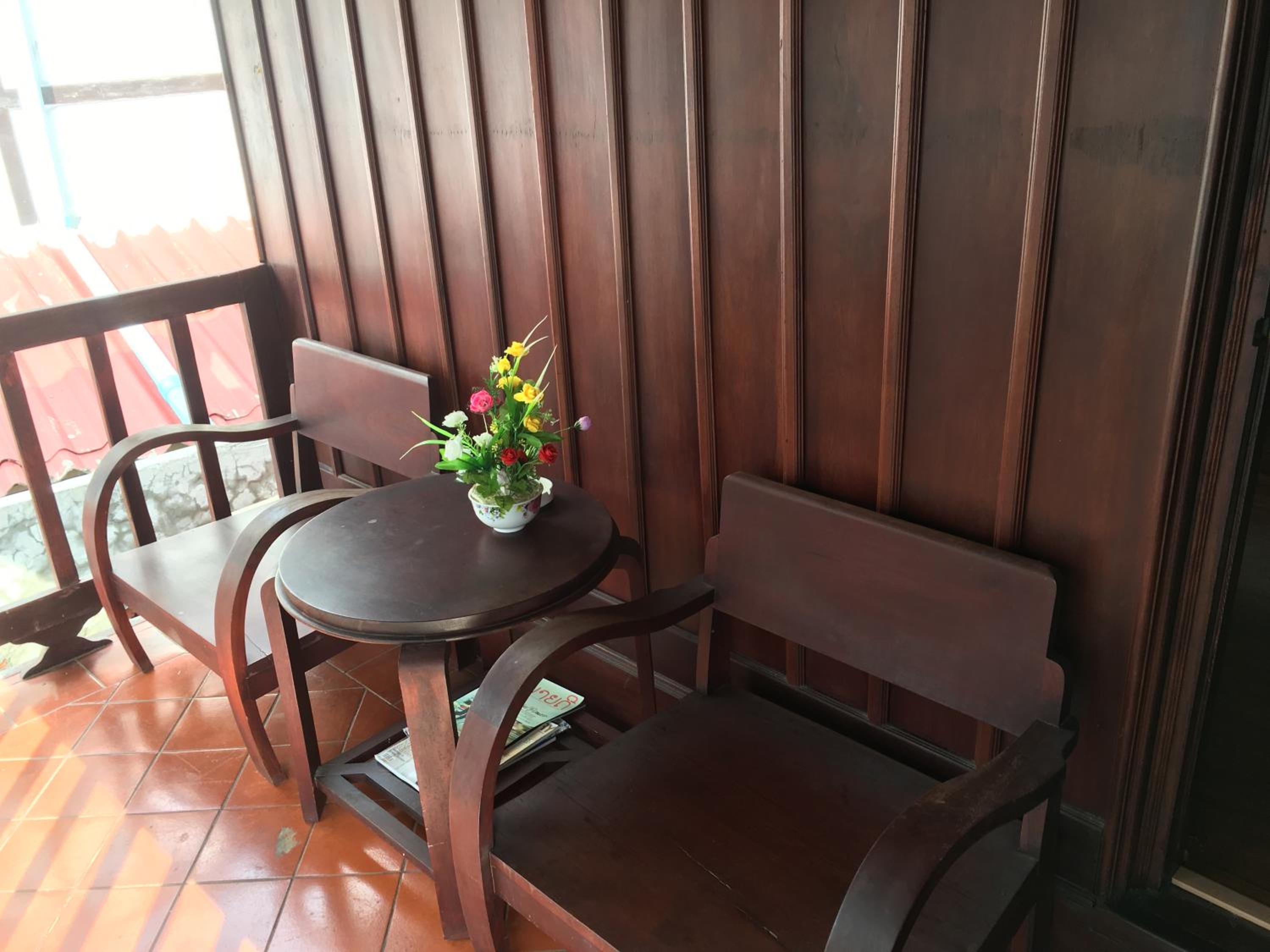 Deluxe Double Room with Balcony photo 3