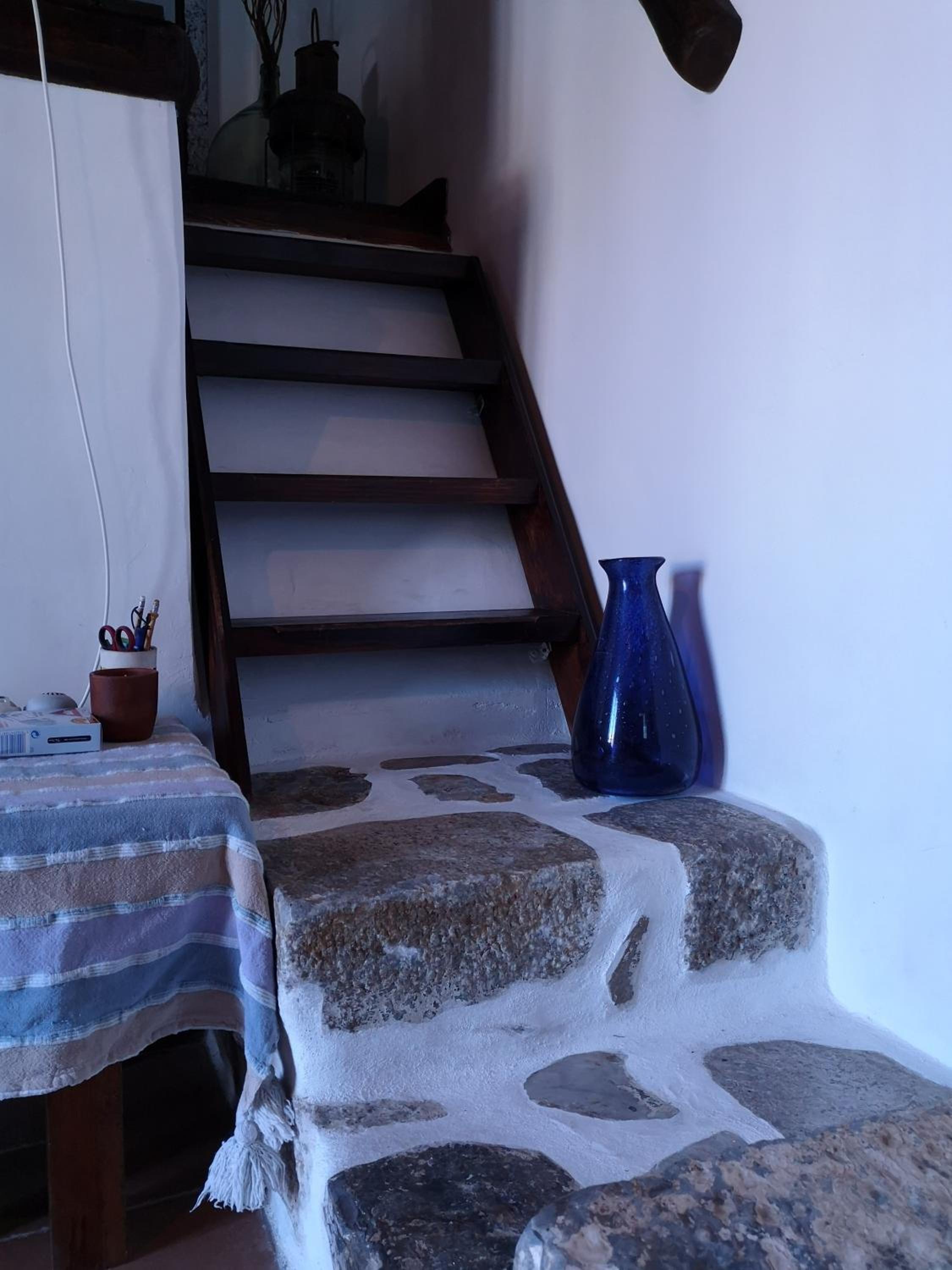 One-Bedroom Apartment - Photo 9