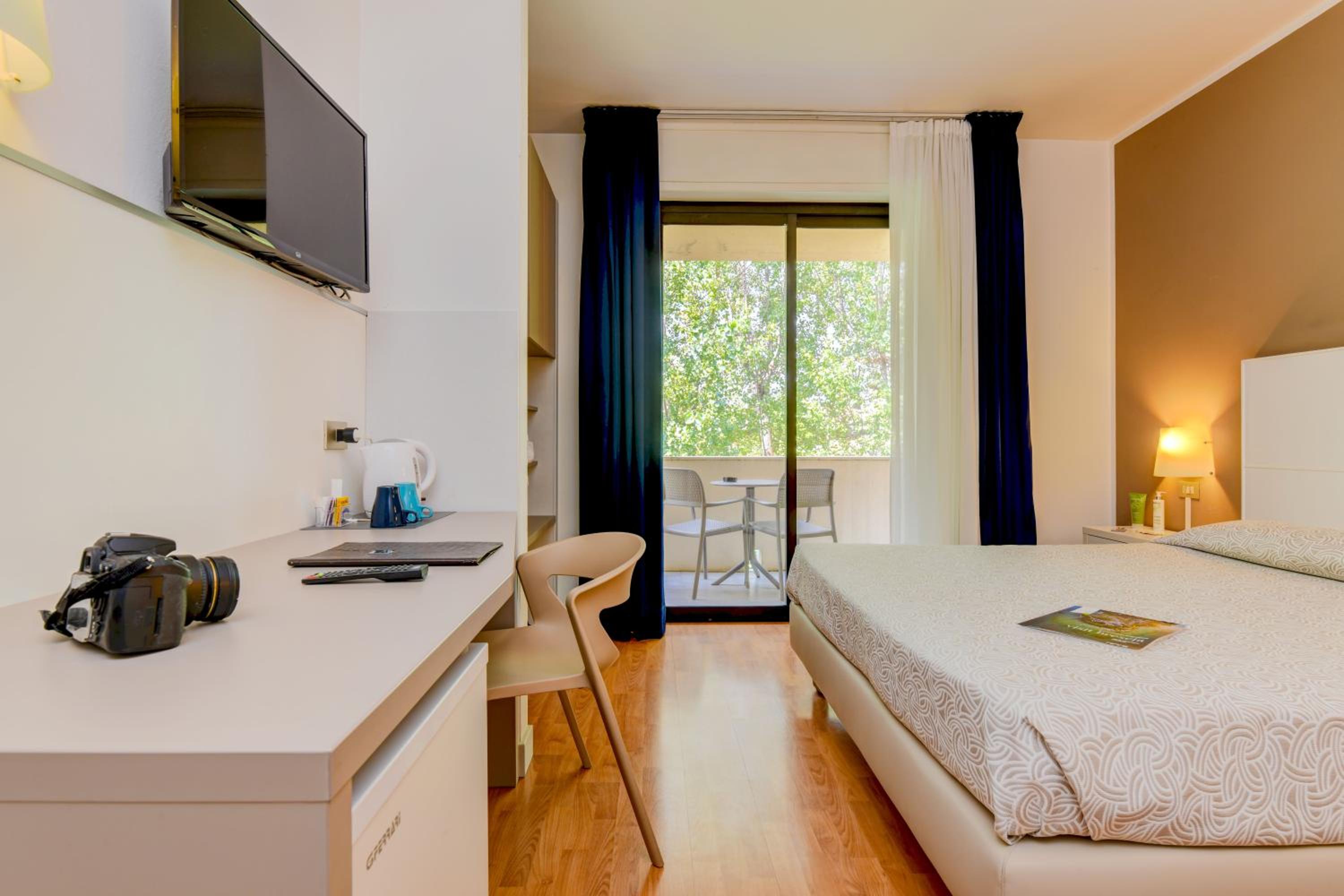 Double Room - Photo 1