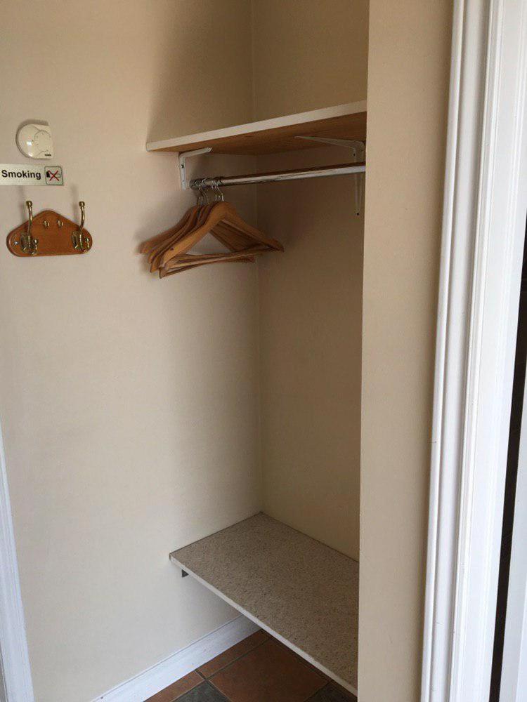 Double or Twin Room - Photo 11