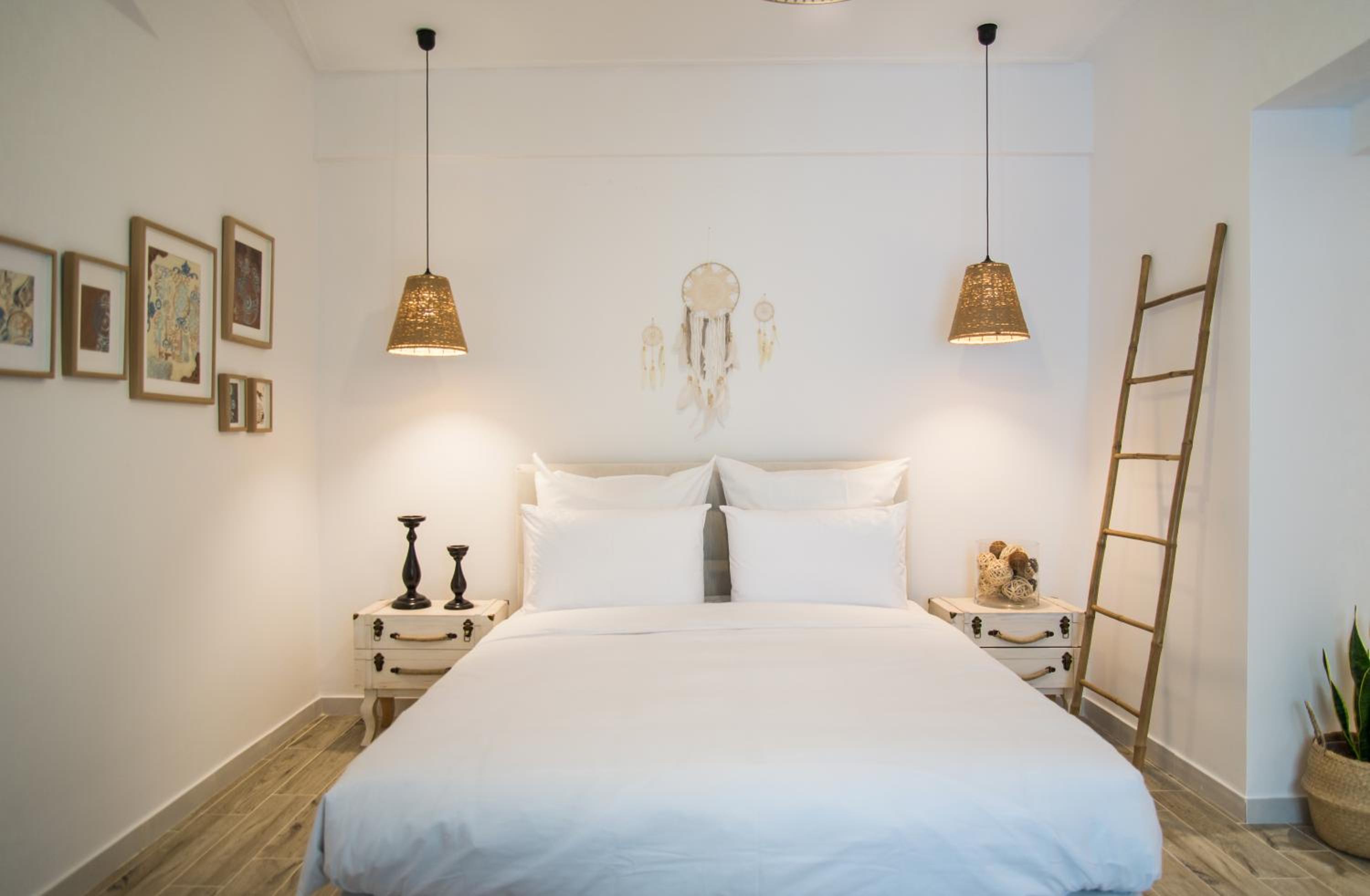 Studio Apartment photo 1