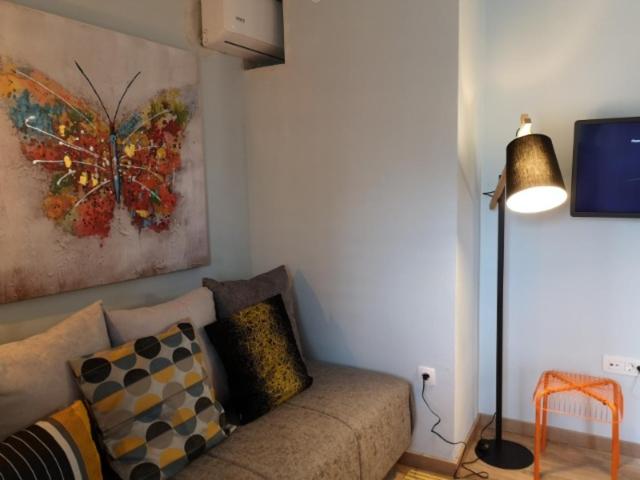 Apartment with Garden View