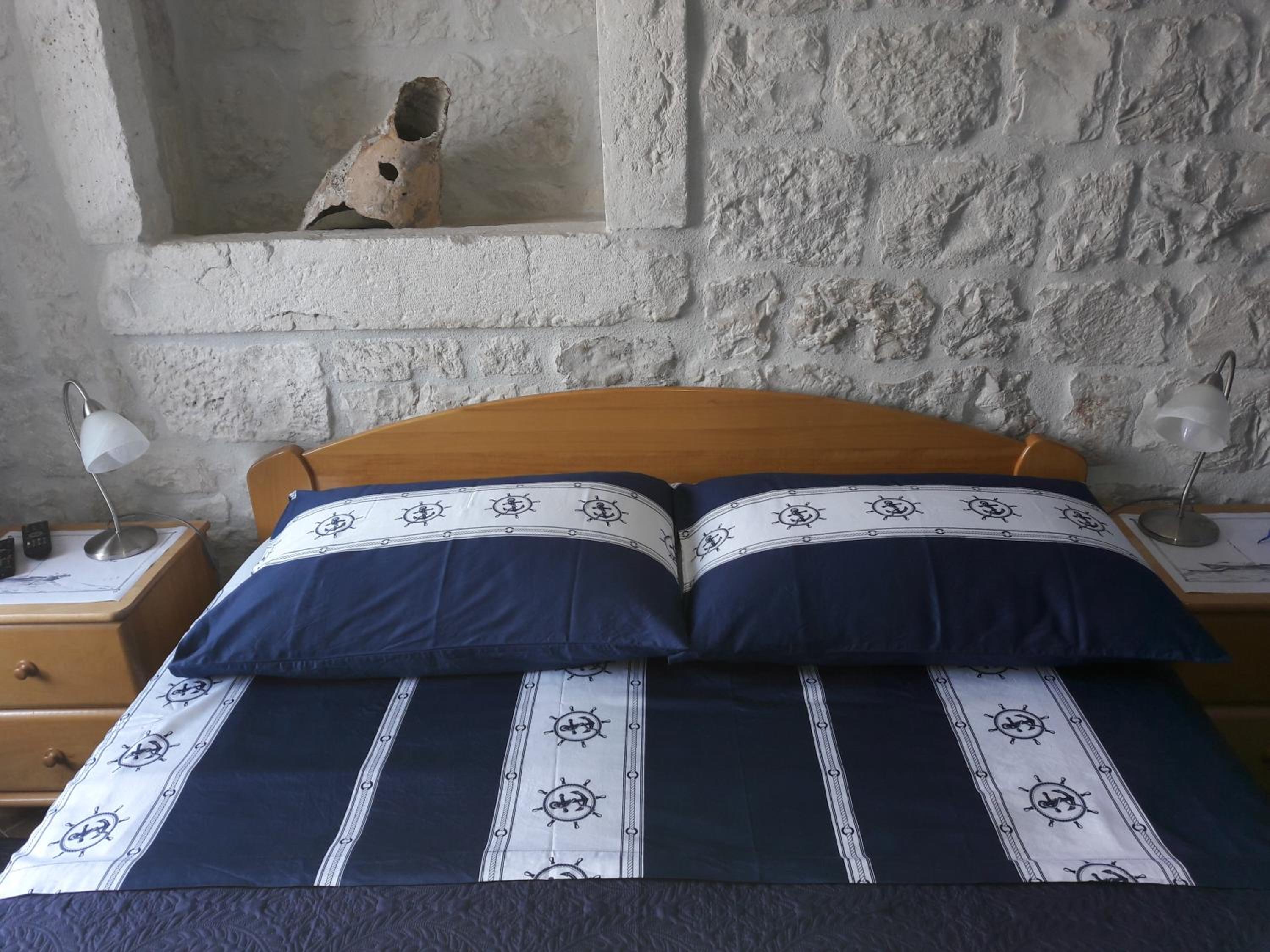 Double Room with City View - Photo 1
