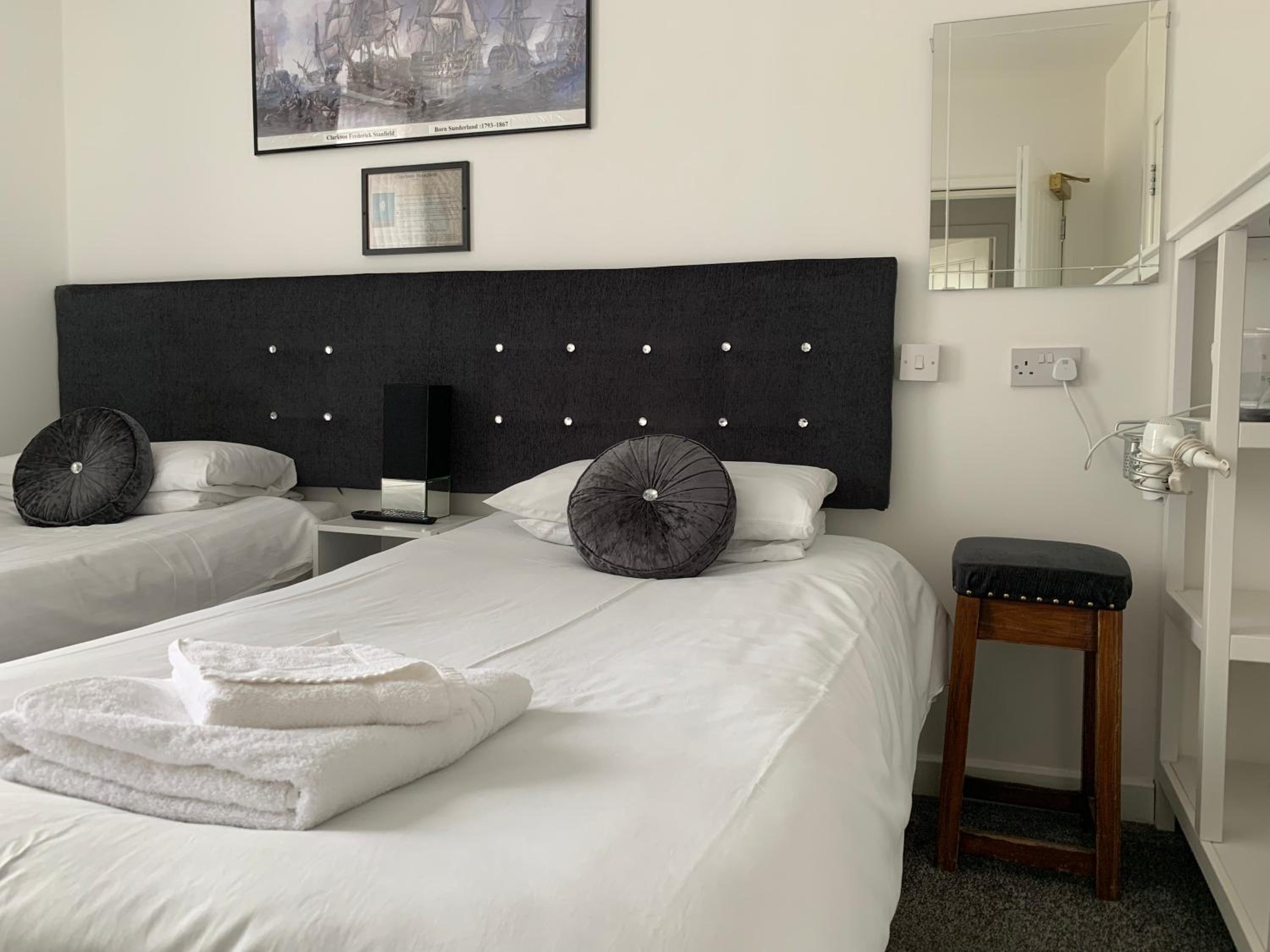 Deluxe Twin Room photo 1