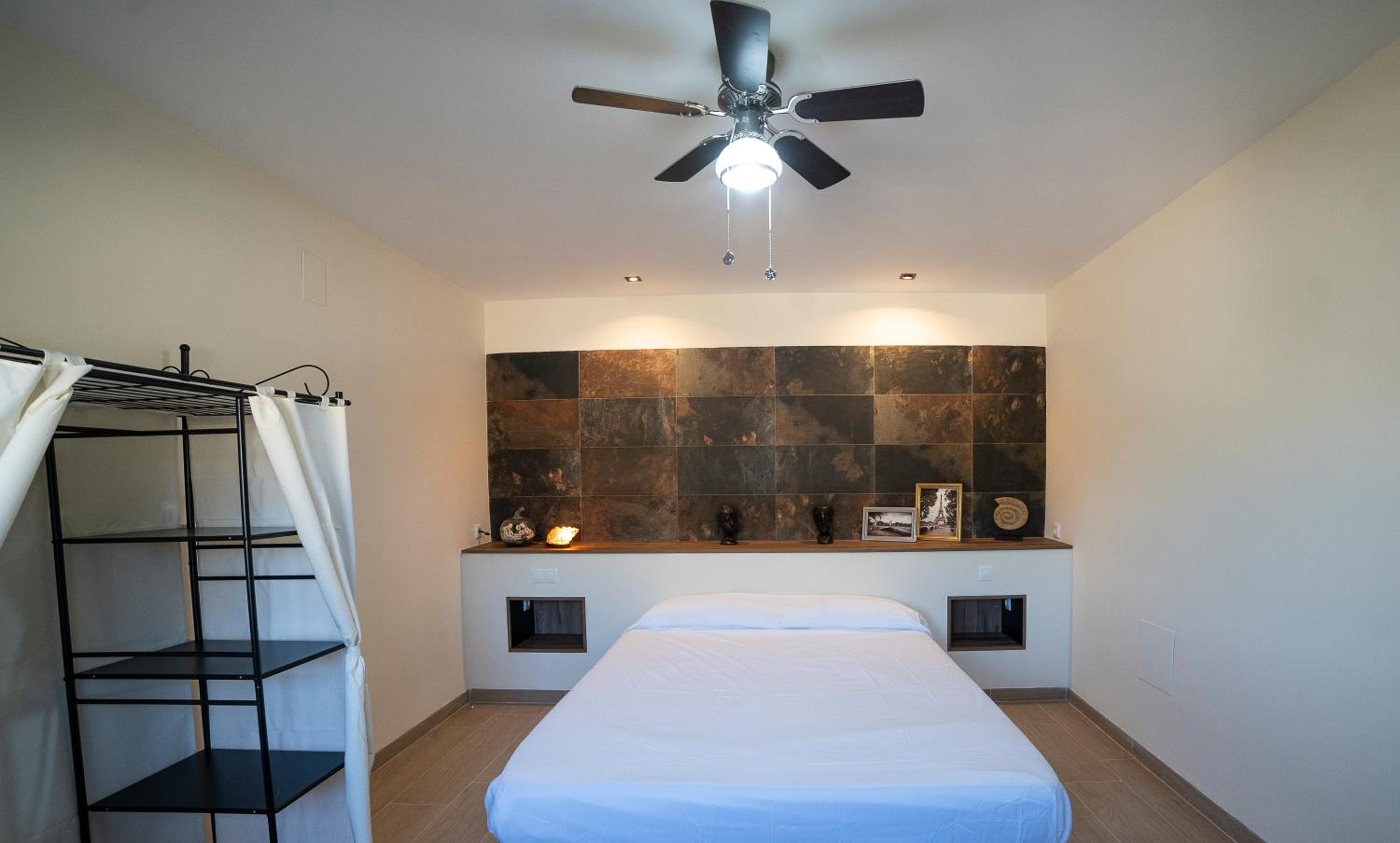 Deluxe Apartment - Photo 16