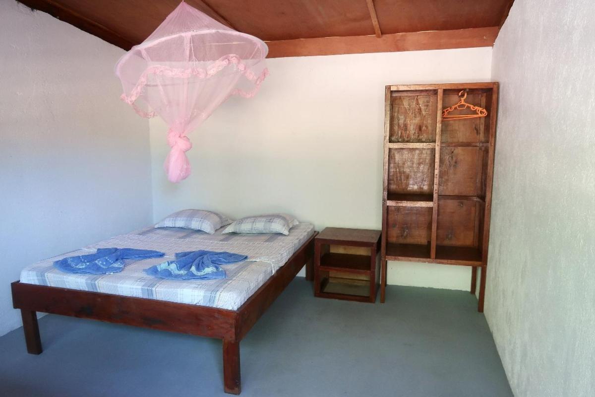 Standard Double Room with Shared Bathroom photo 3