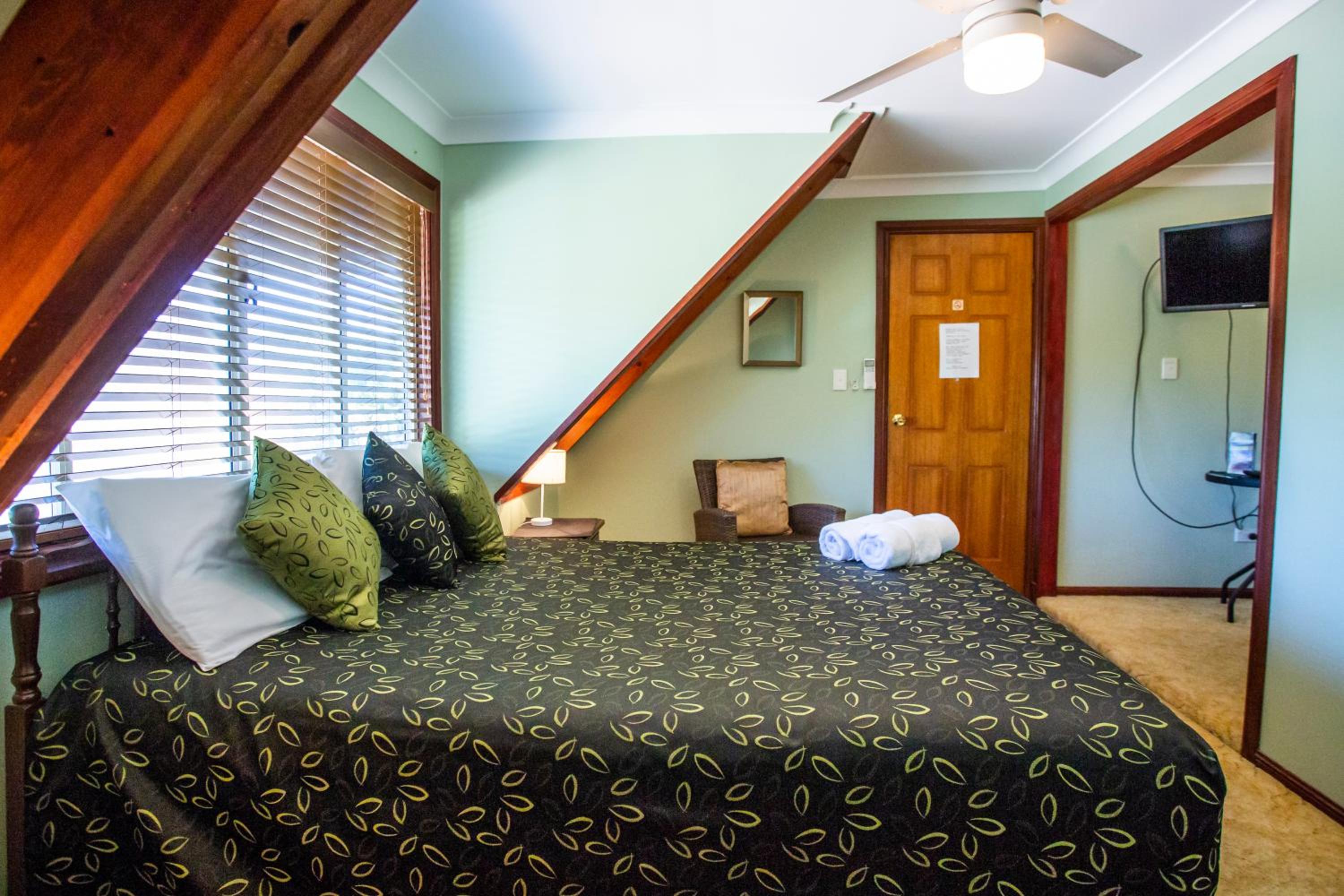 Standard Queen Room photo 1