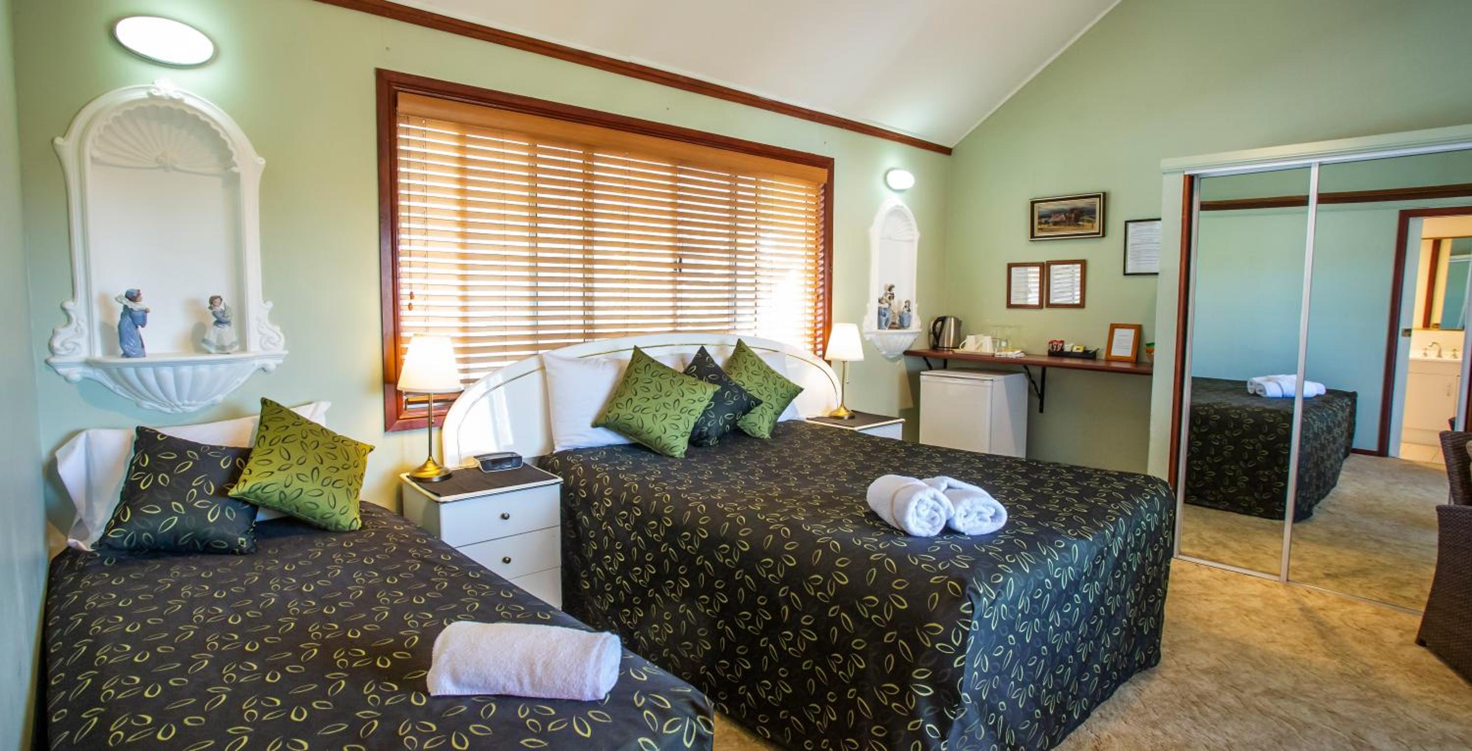 Deluxe Double or Twin Room photo 1