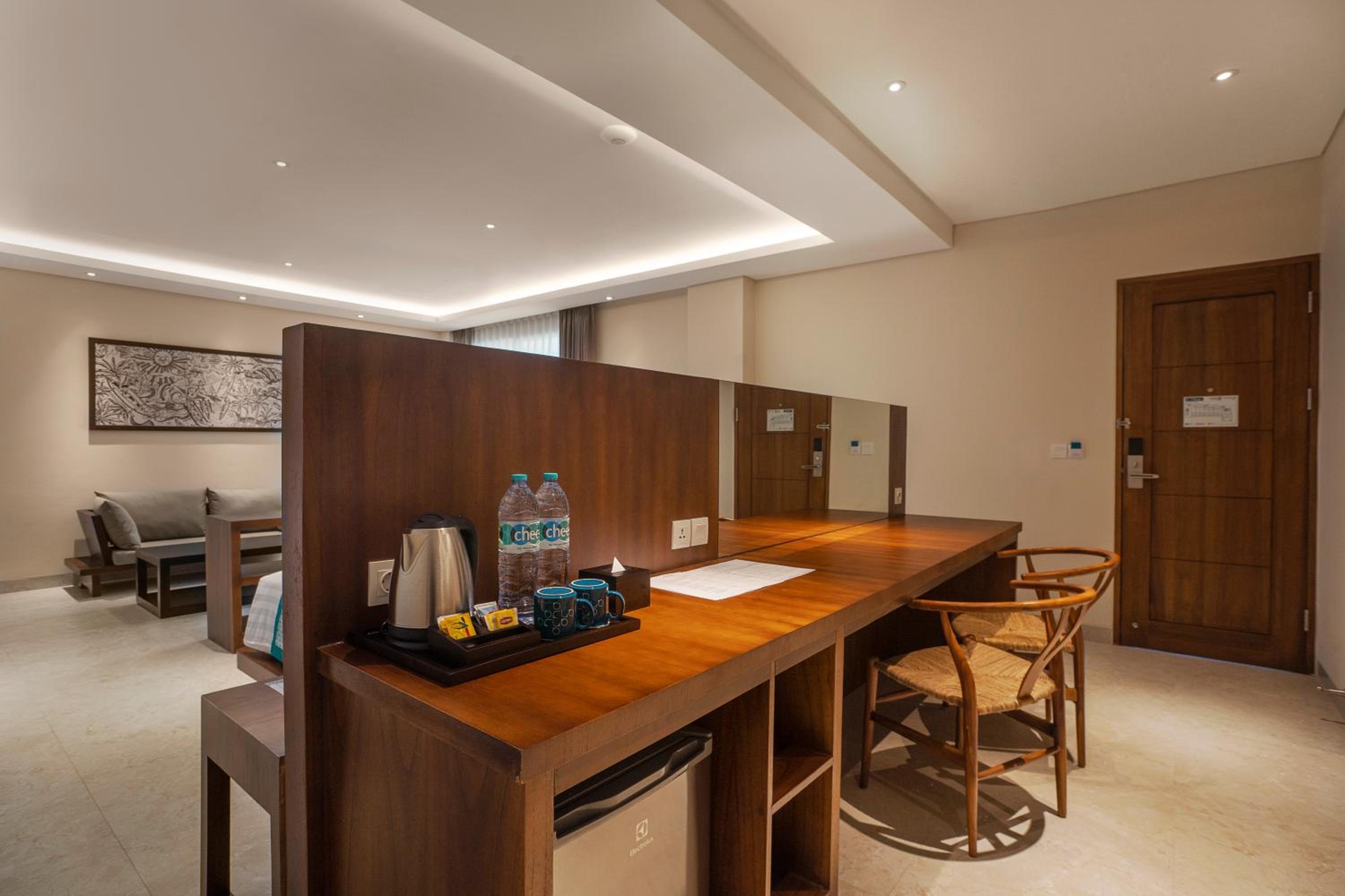 Premium Suite with Free Benefit - Photo 9