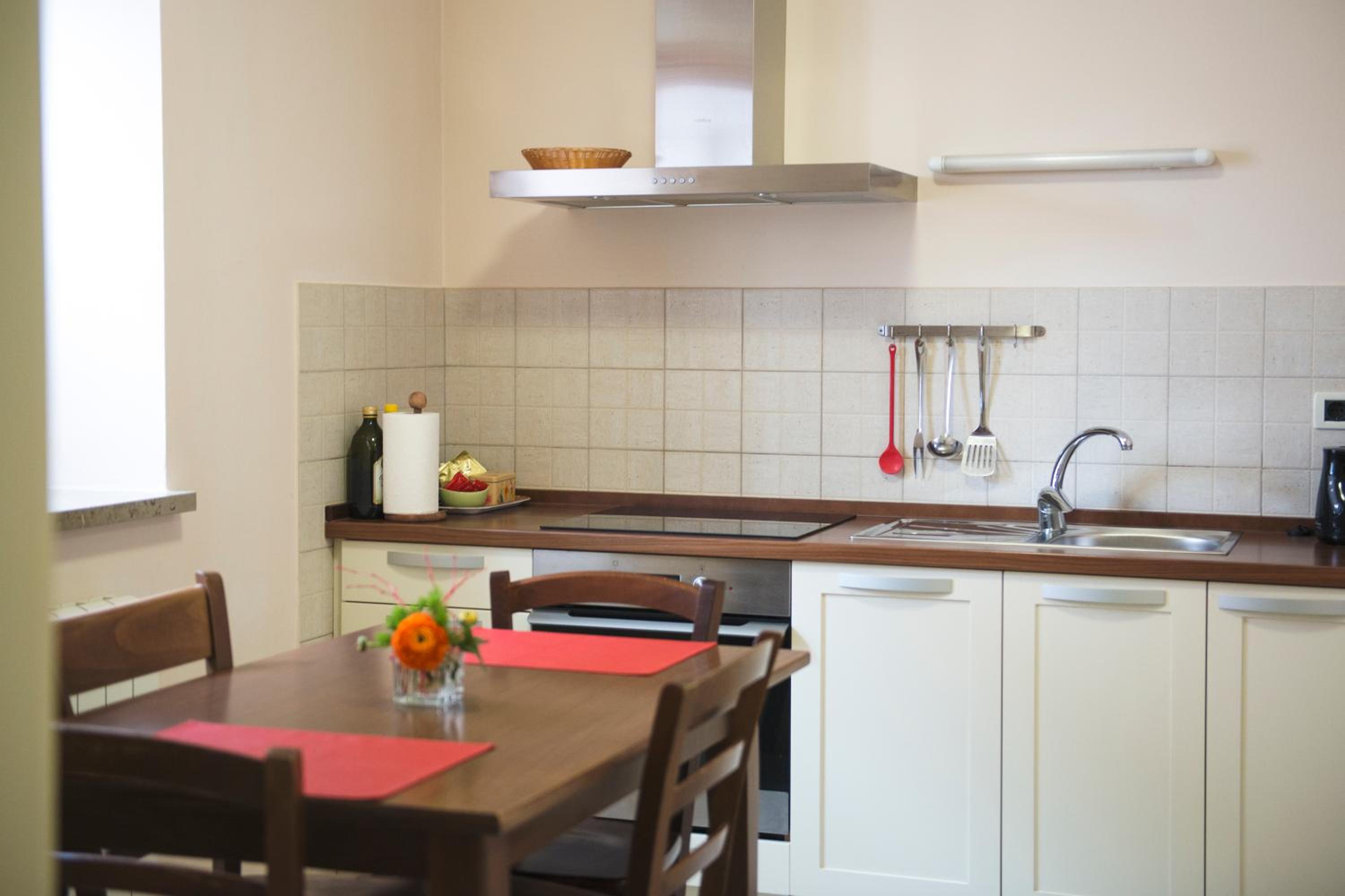 Apartment - Ground Floor - Photo 3