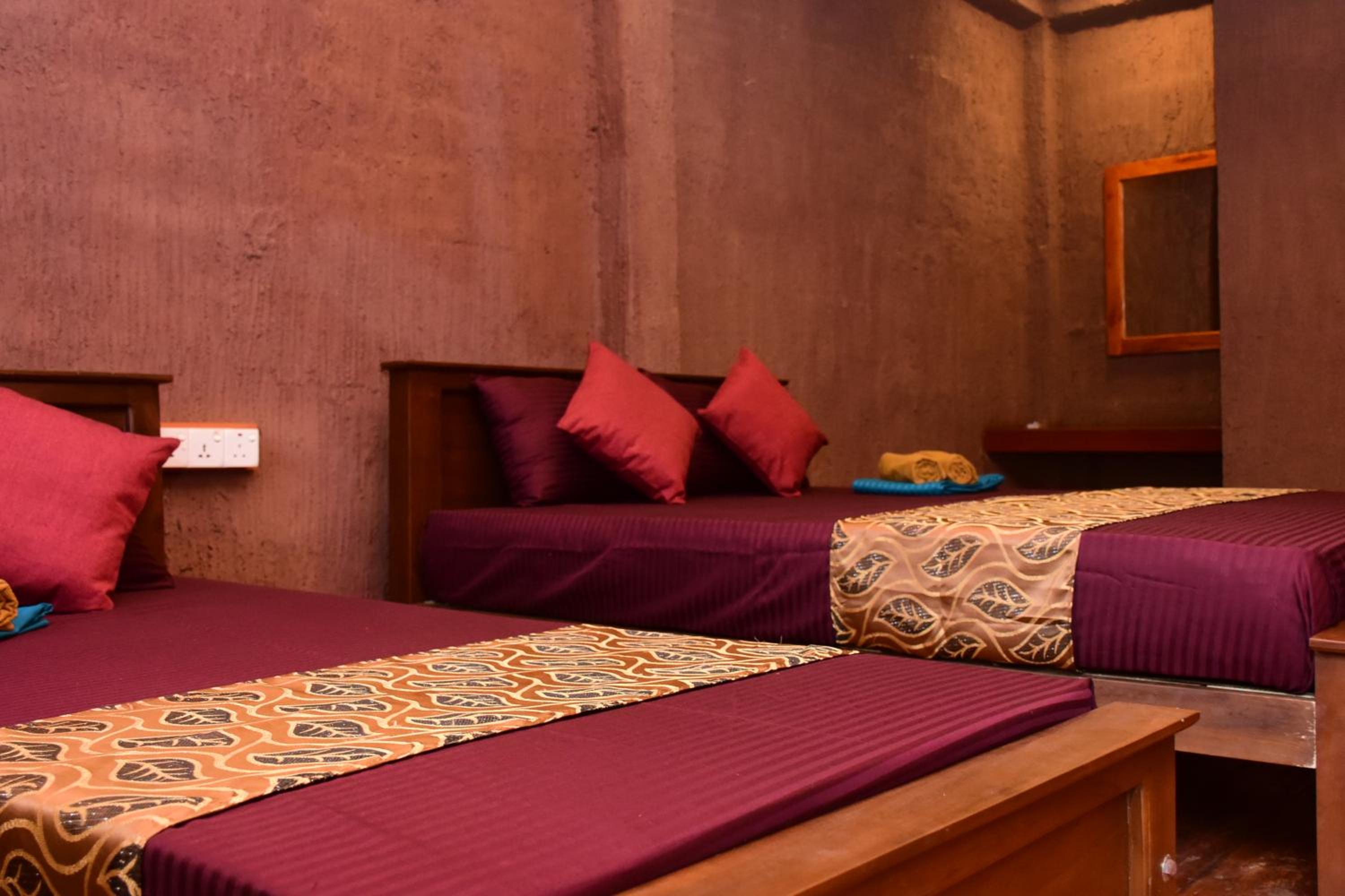 Triple Room with Pool View photo 3