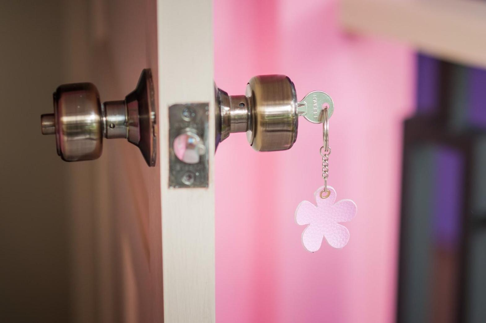 Twin Room - Photo 2