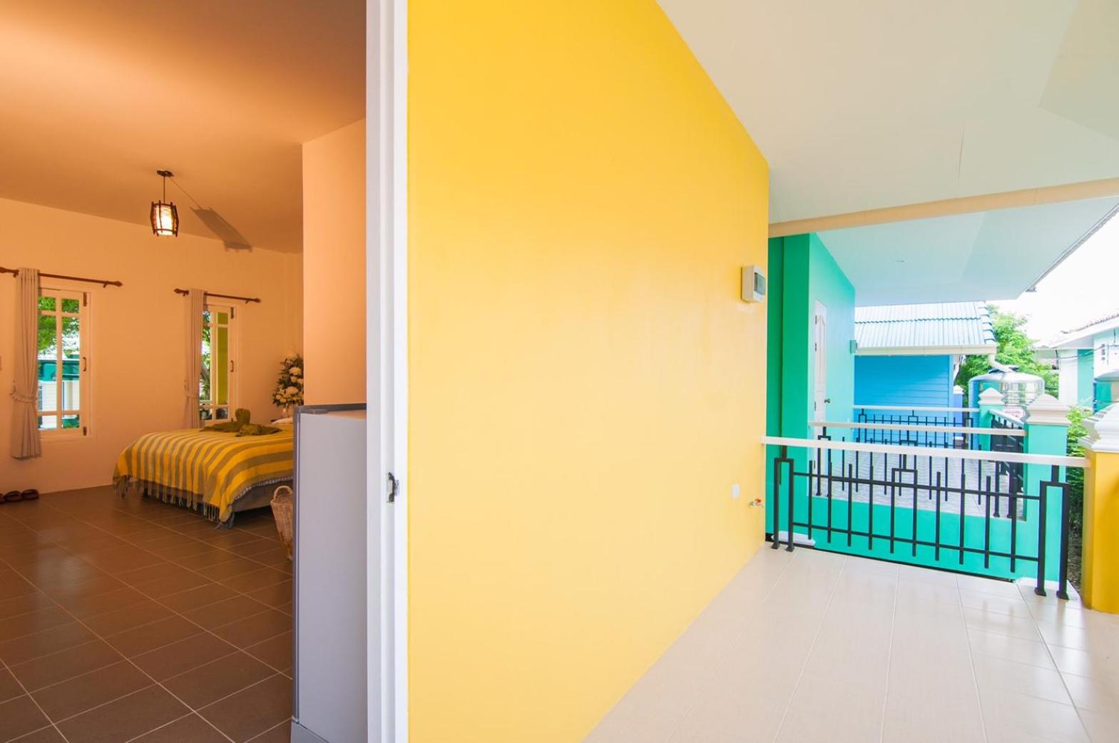 Double Room - Photo 12