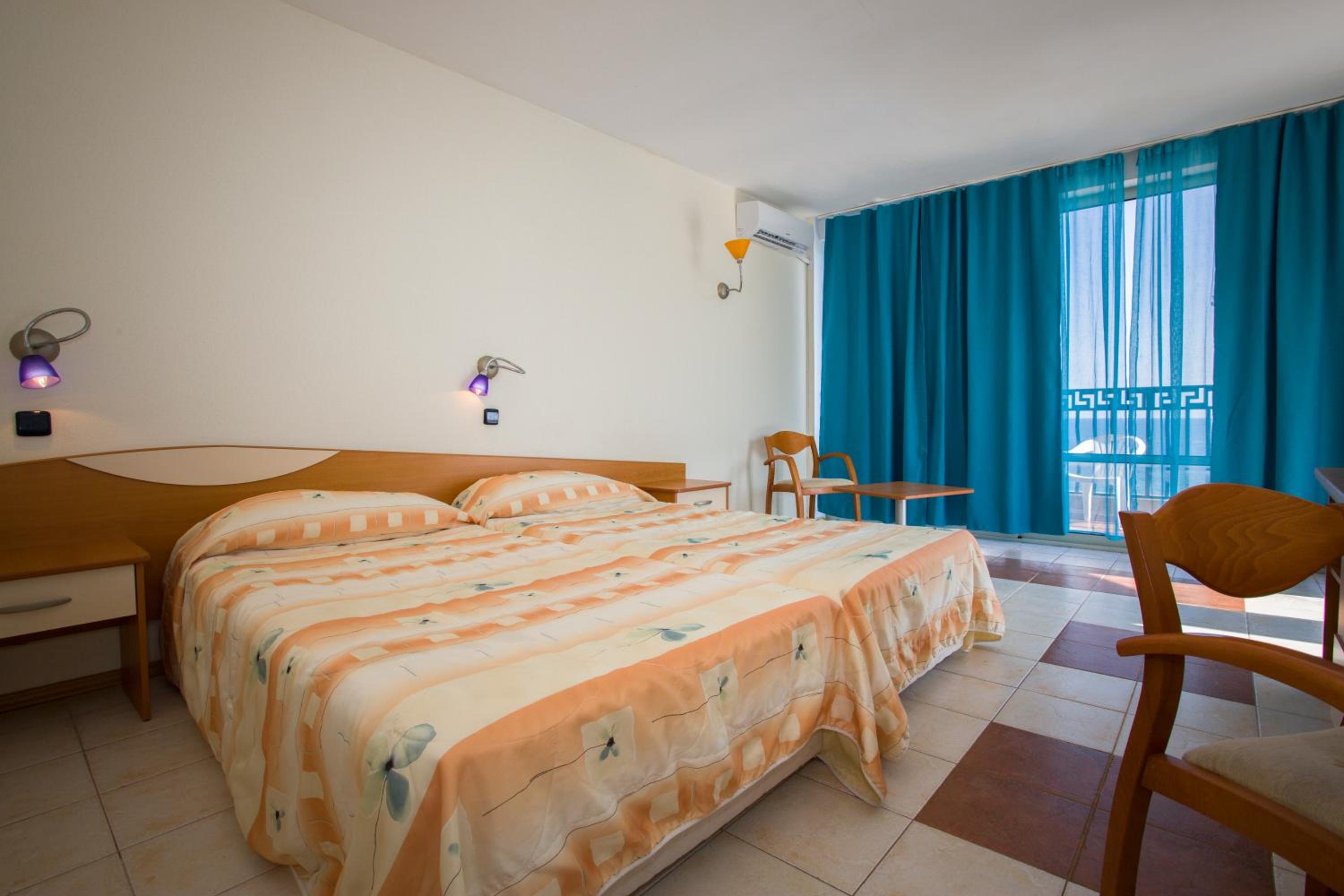 Double Room with Sea View photo 1