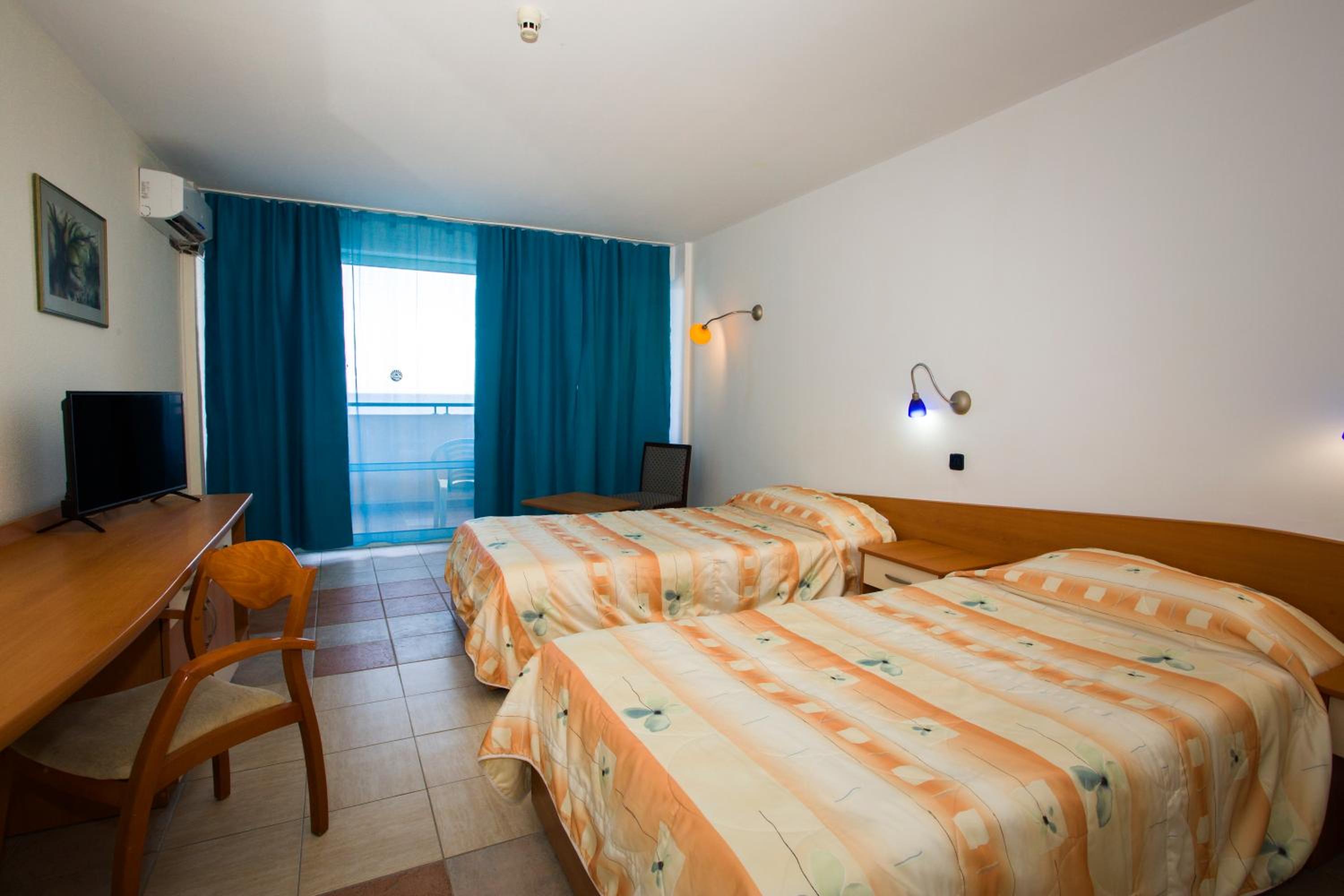 Double Room with Sea View photo 2