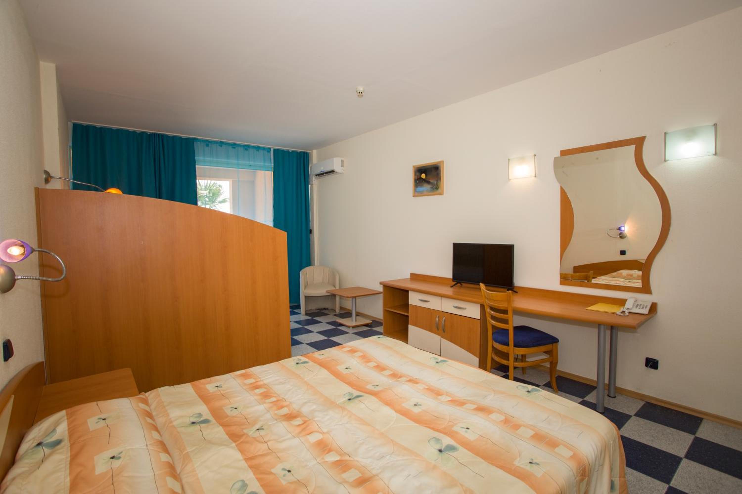 Studio with Sea View photo 1