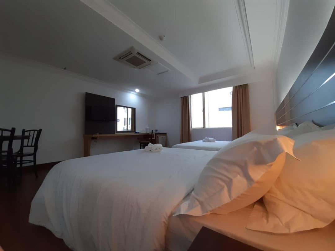 Double Deluxe Room photo 3