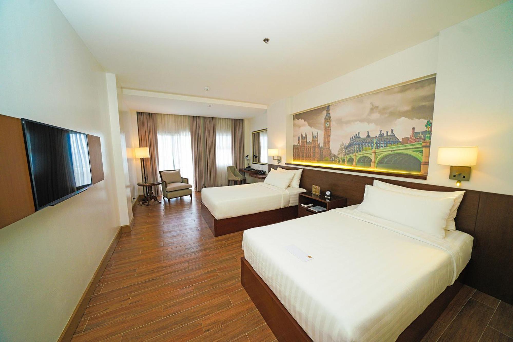 Junior Suite - Photo 1