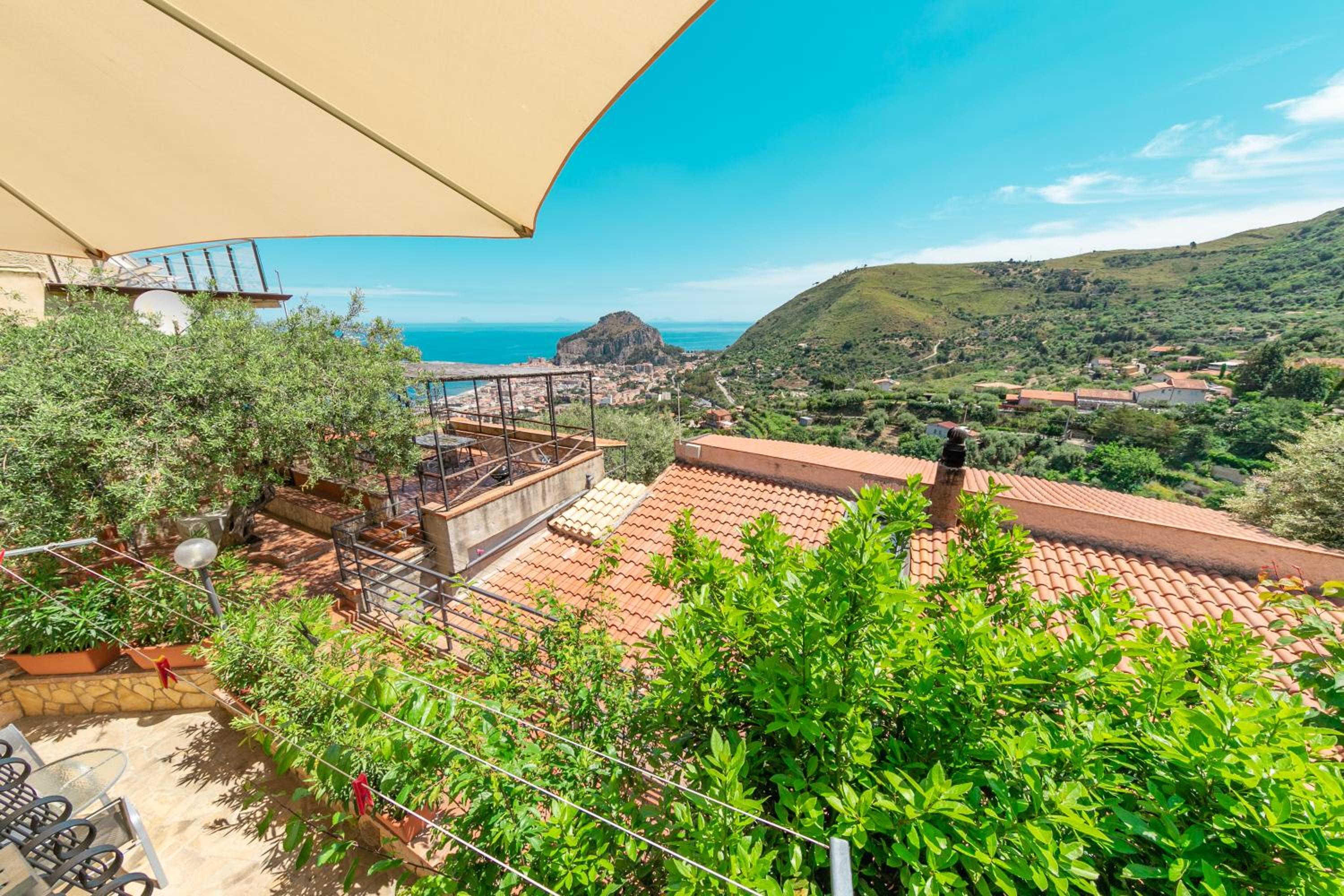Studio (2 Adults) with Sea View - Photo 14