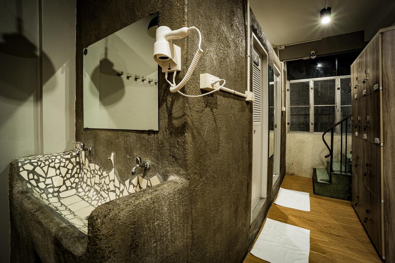 Standard Double Room with Shared Bathroom photo 3