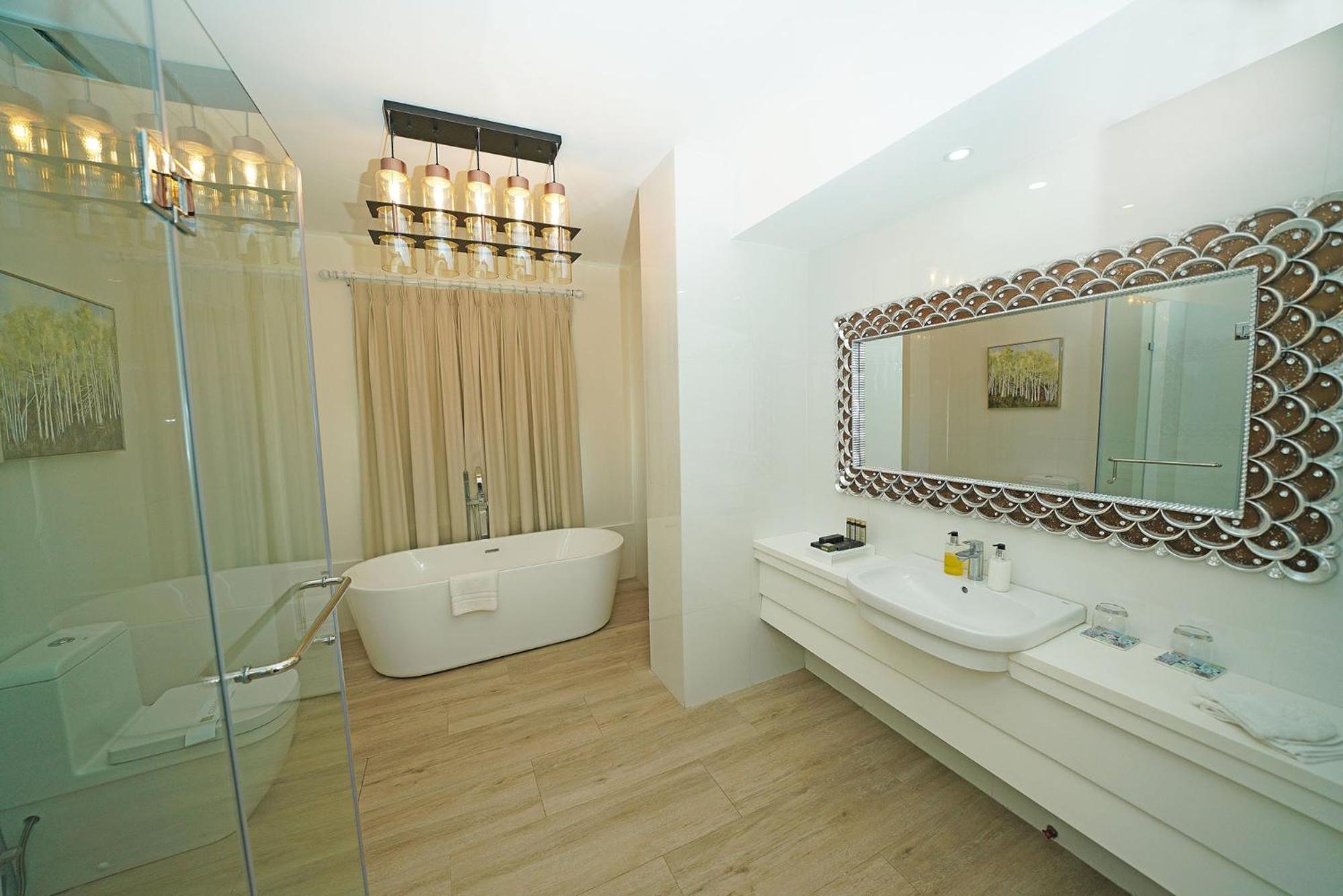 Royal Suite - Photo 6