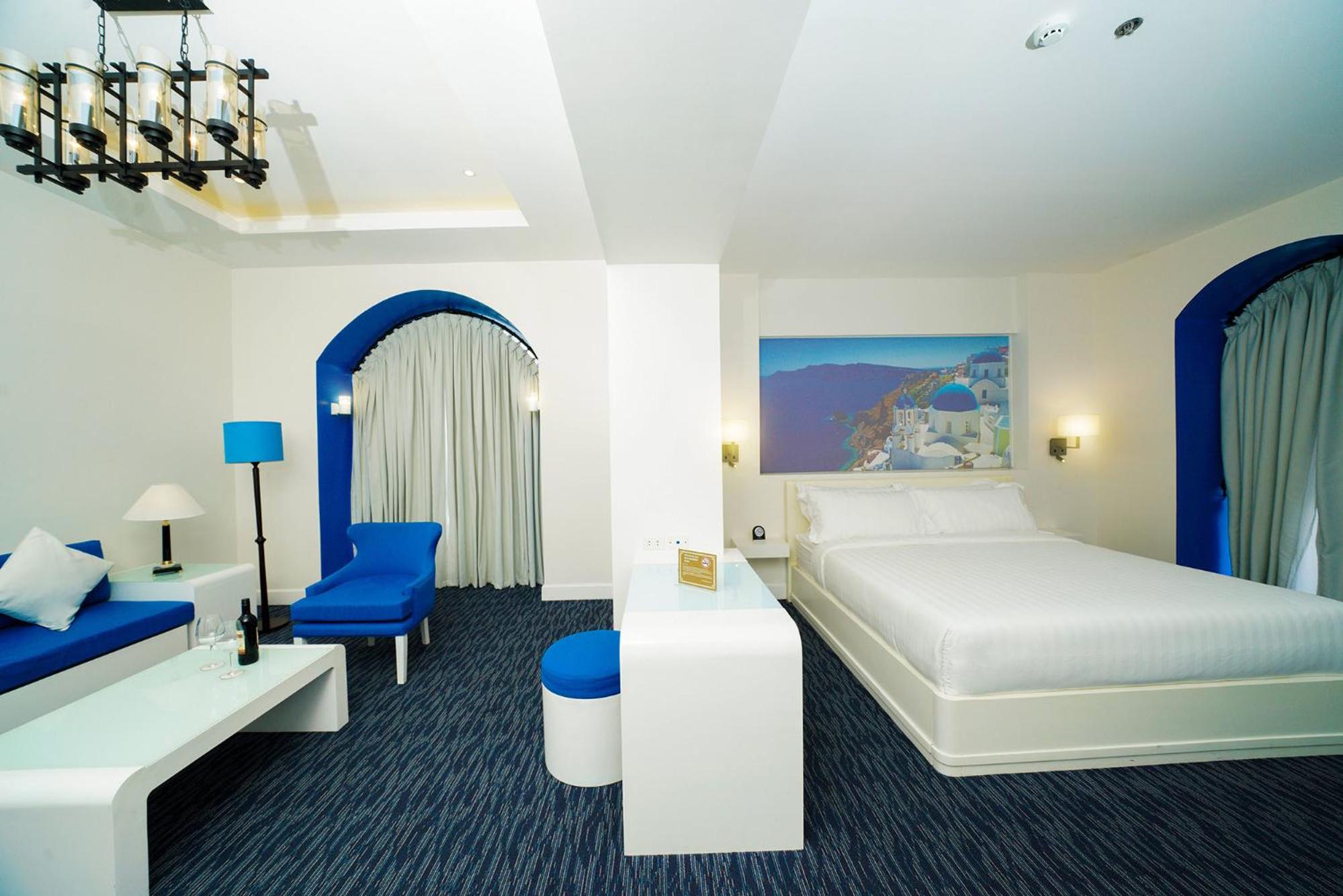Royal Suite - Photo 12