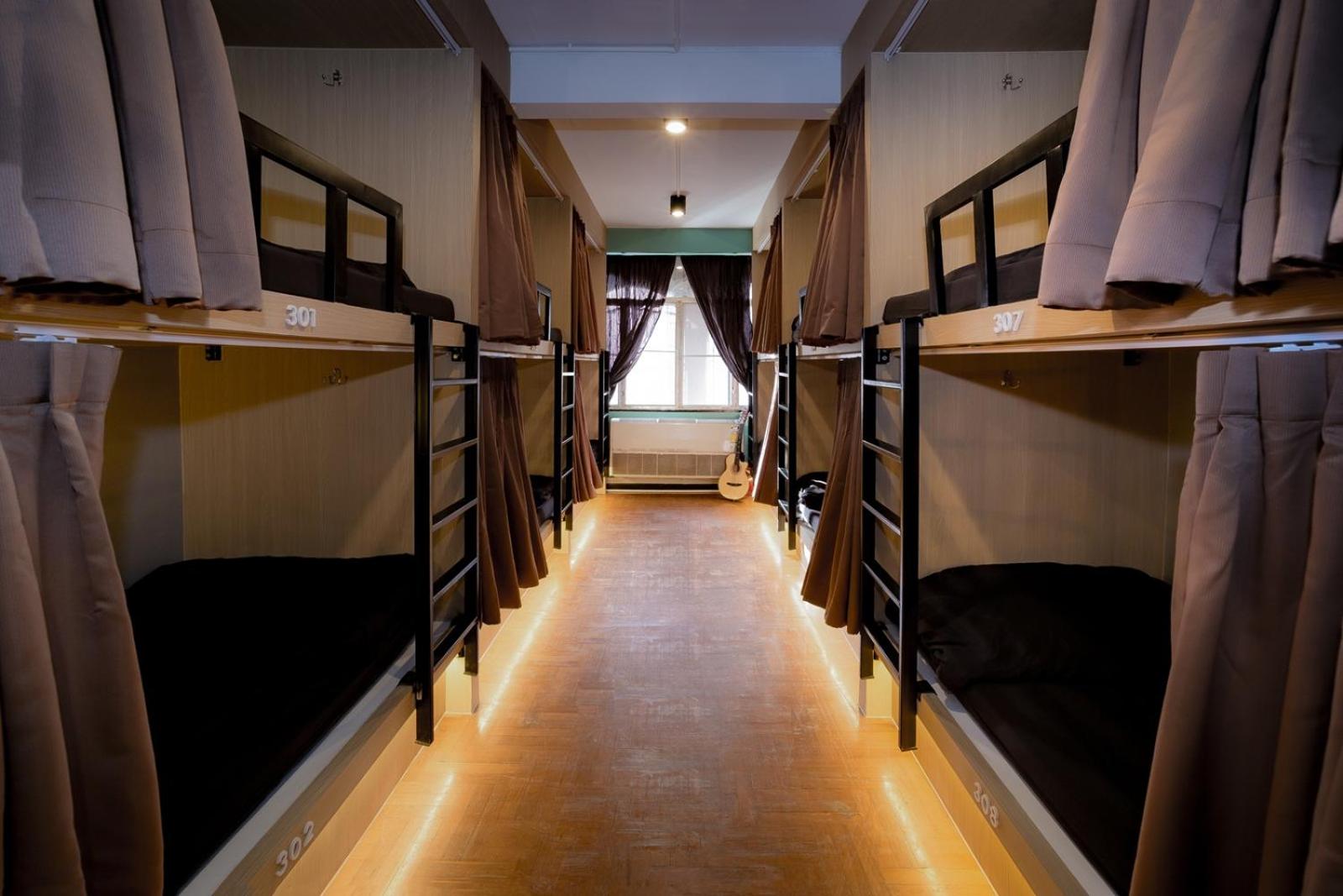 Bed in 12-Bed Mixed Dormitory Room photo 3