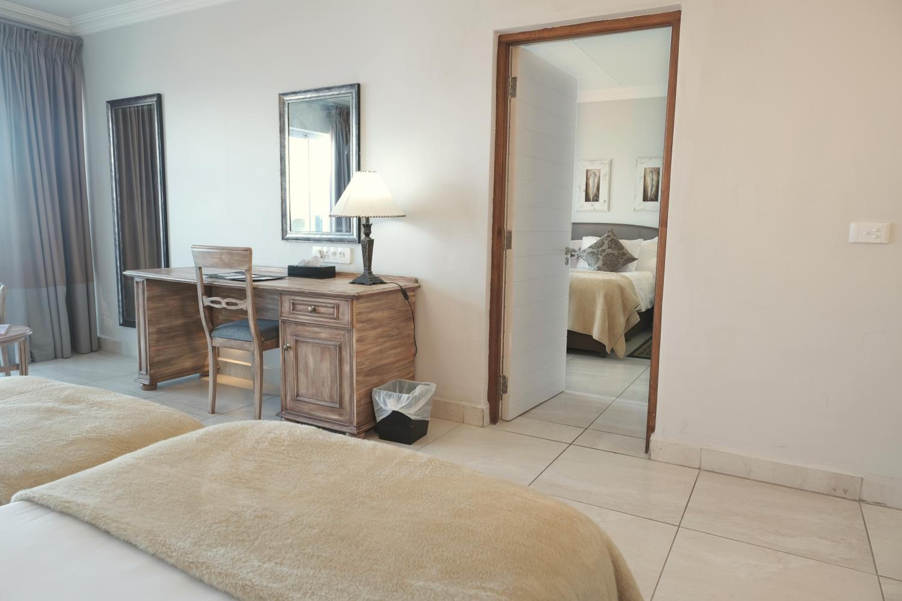 Executive Suite photo 1