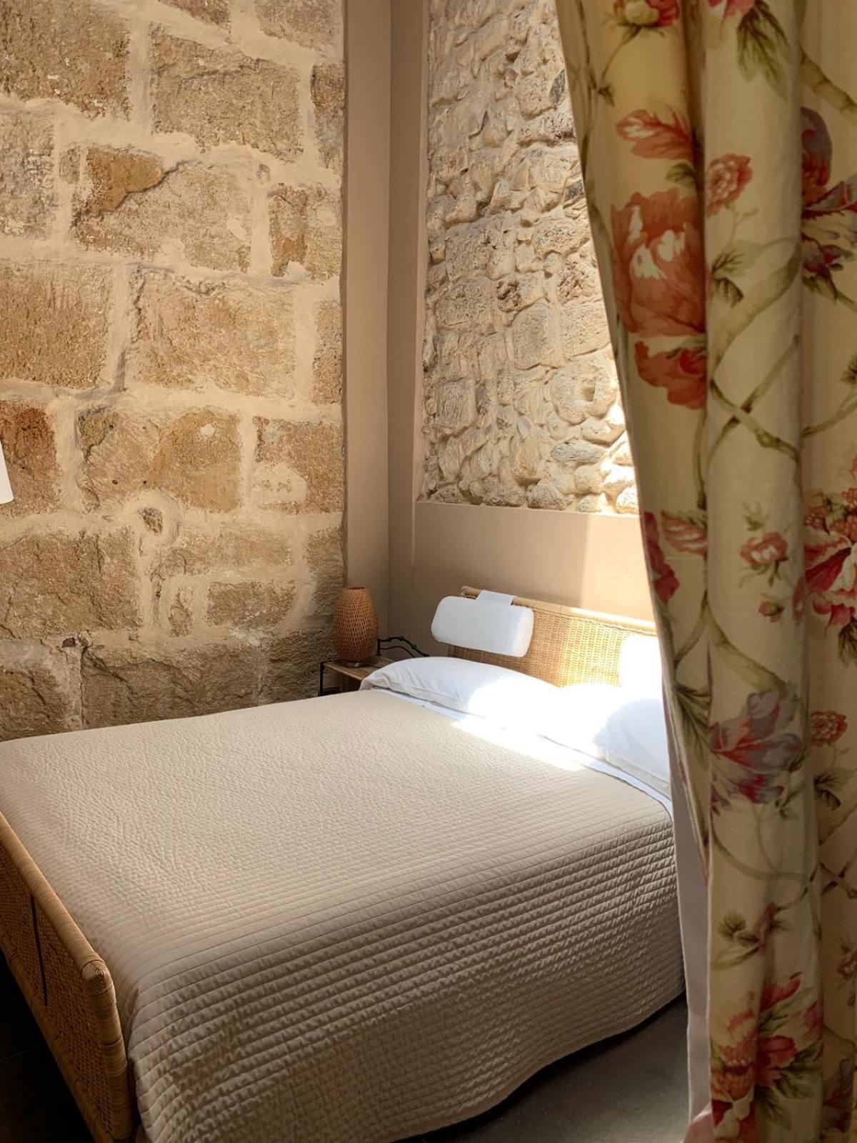Junior Suite with Garden View