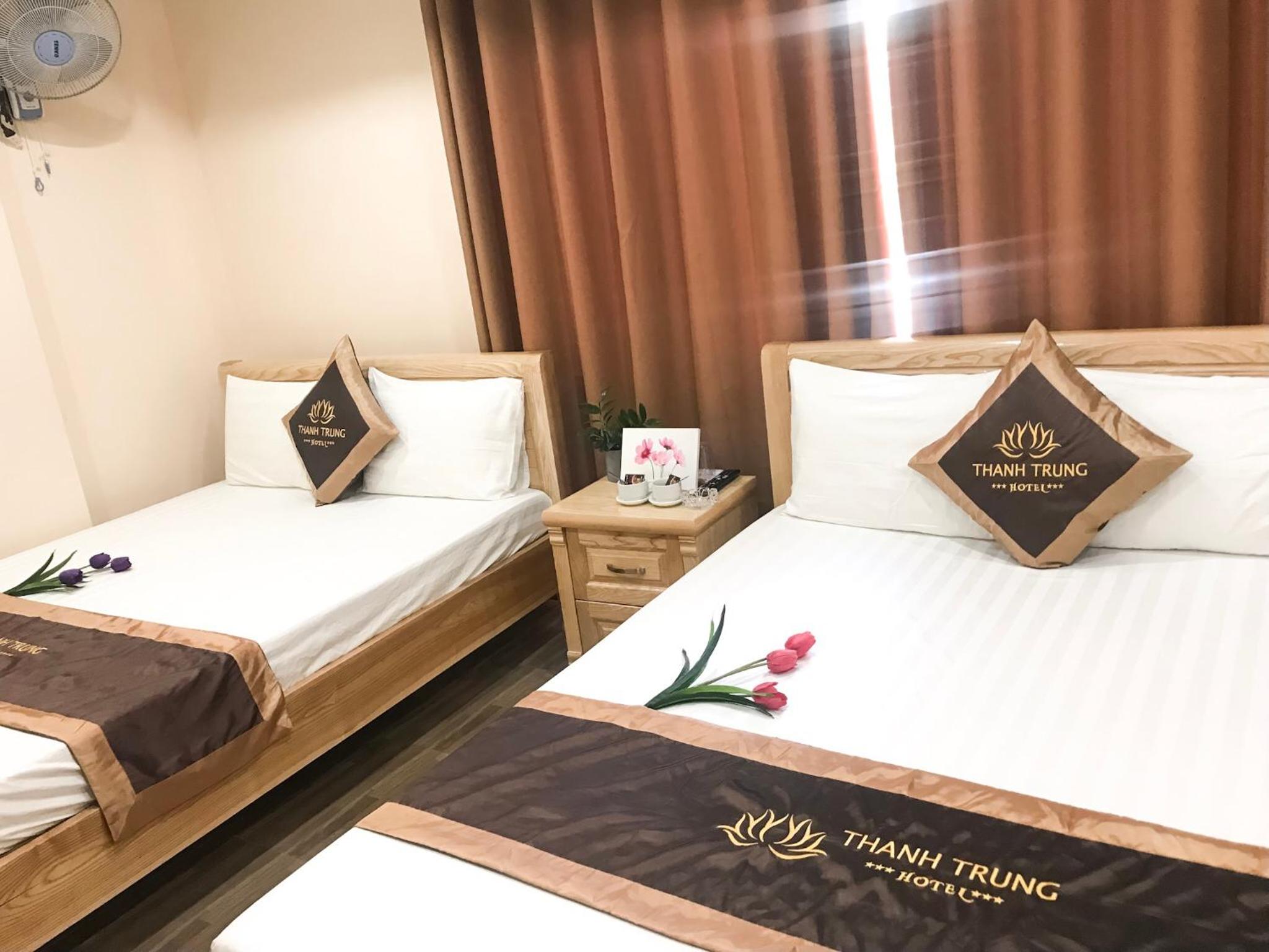 Standard Twin Room with Mountain View photo 1