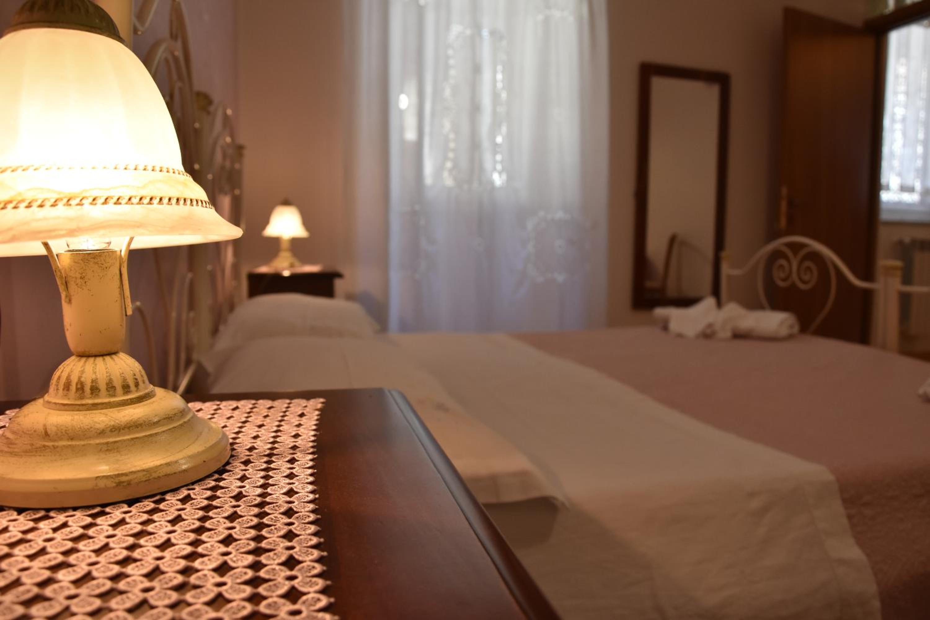Double Room with Extra Bed photo 3