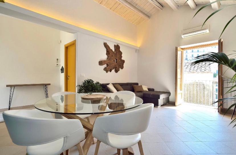 One-Bedroom House photo 2