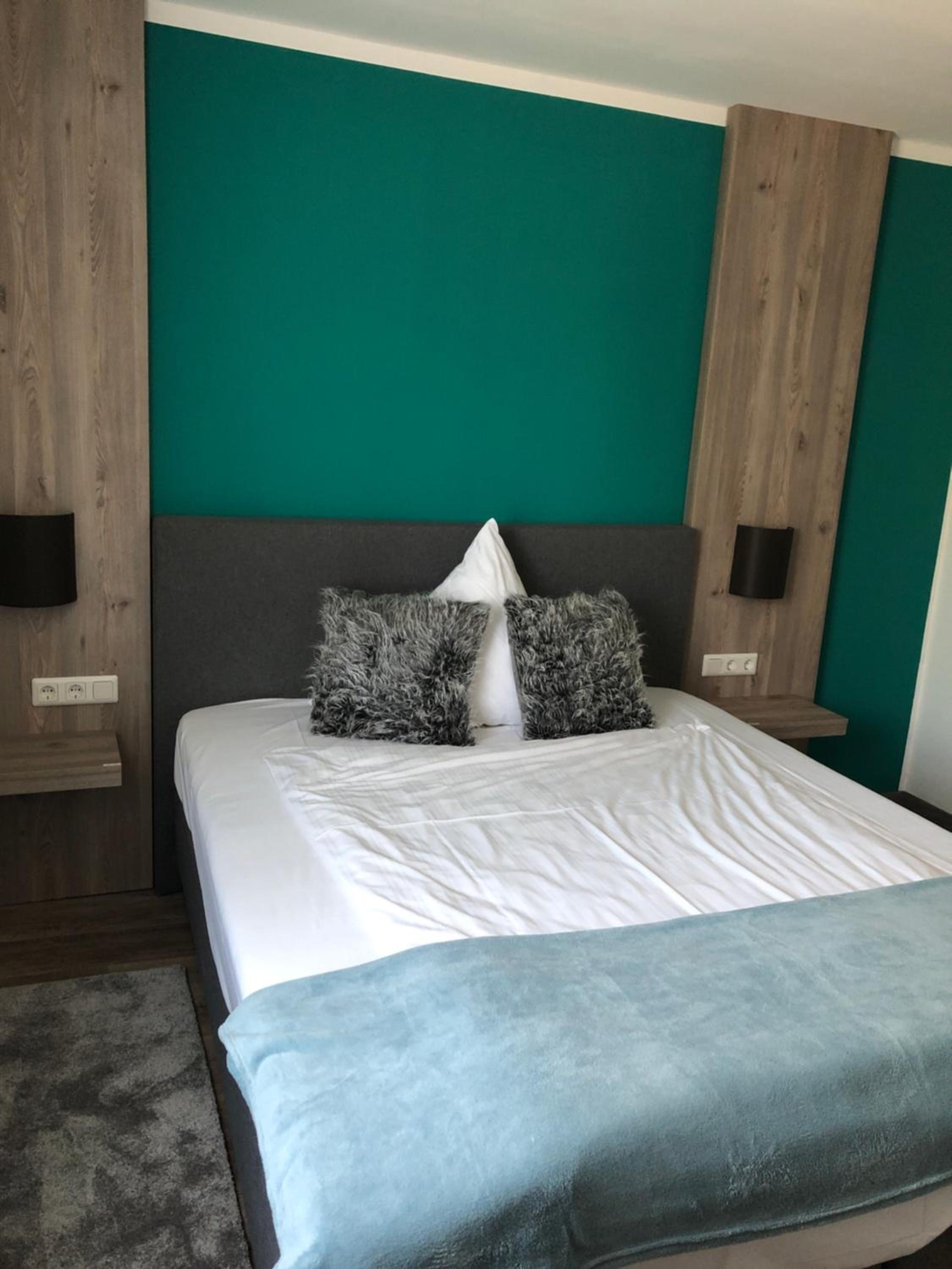 带独立浴室的双人房