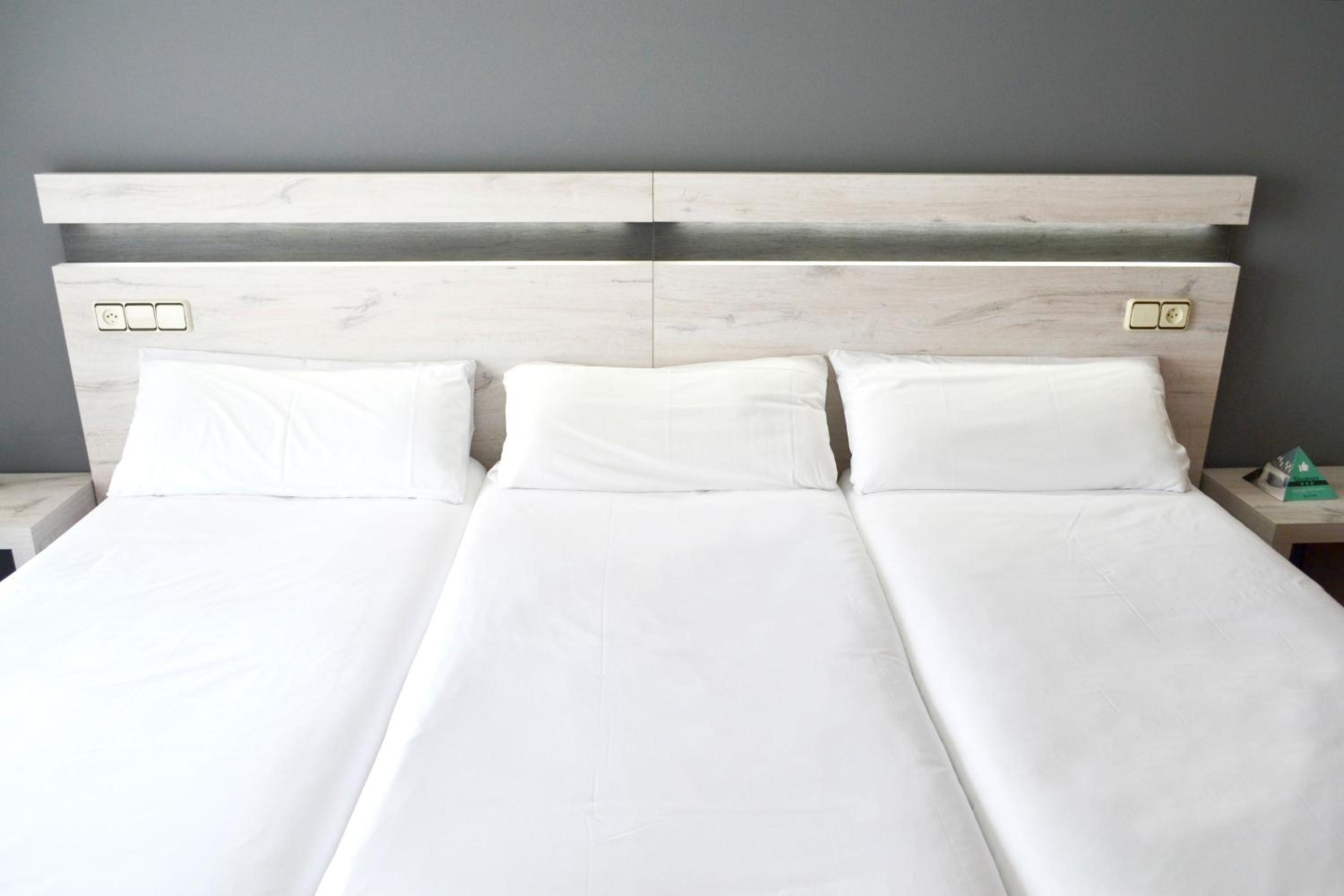Triple Room - Photo 6