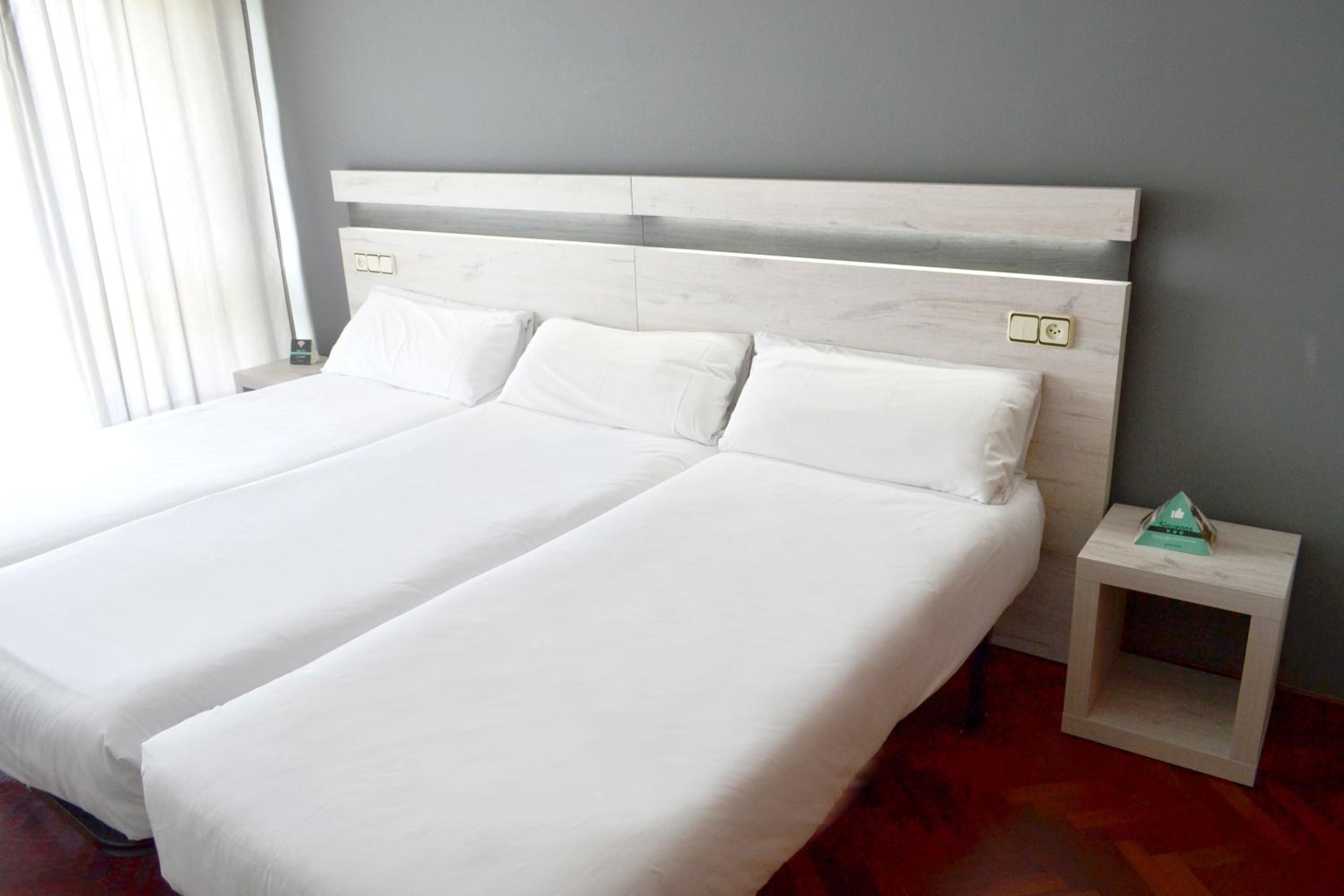 Triple Room - Photo 5